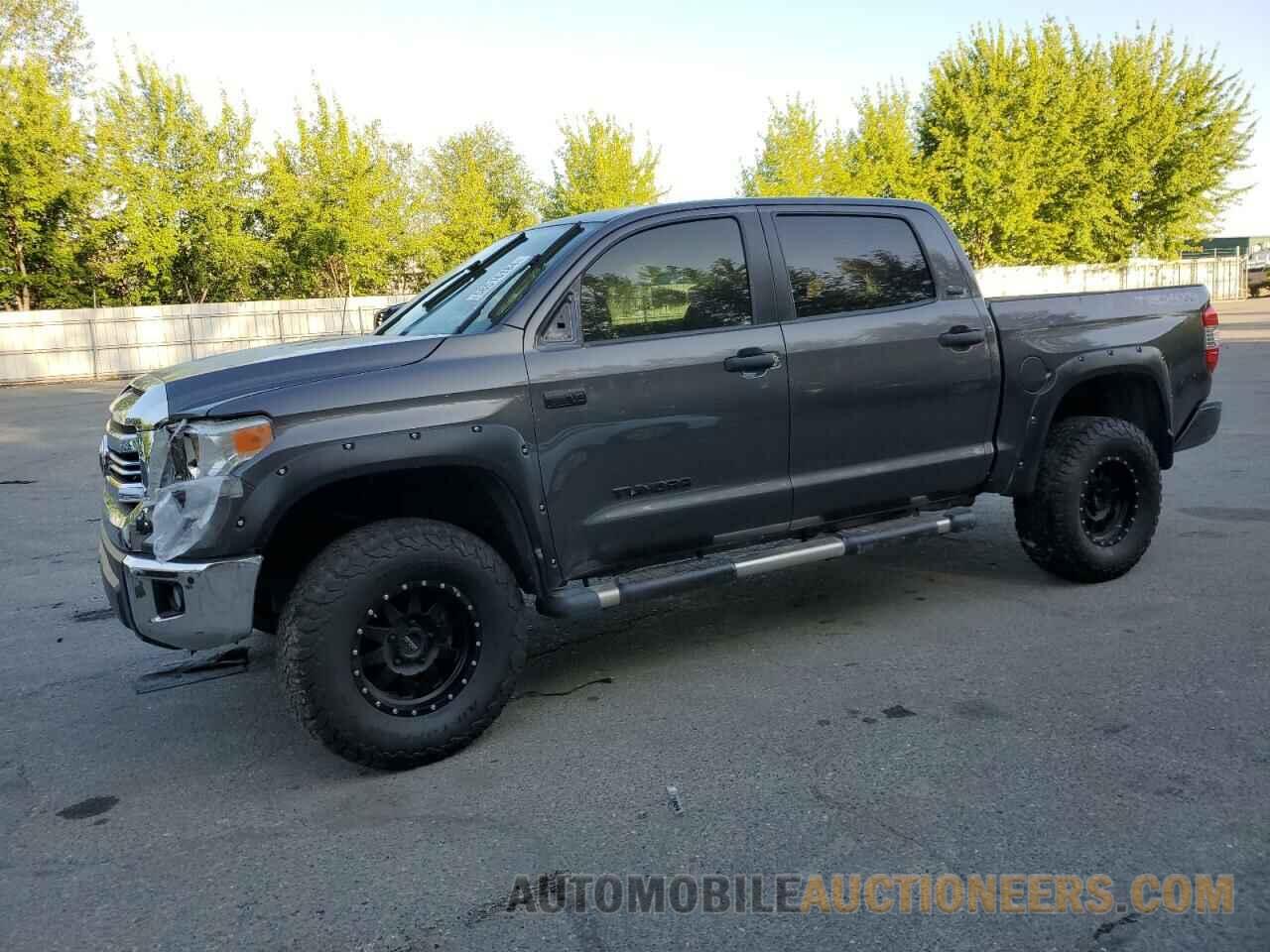 5TFDW5F18HX640537 TOYOTA TUNDRA 2017