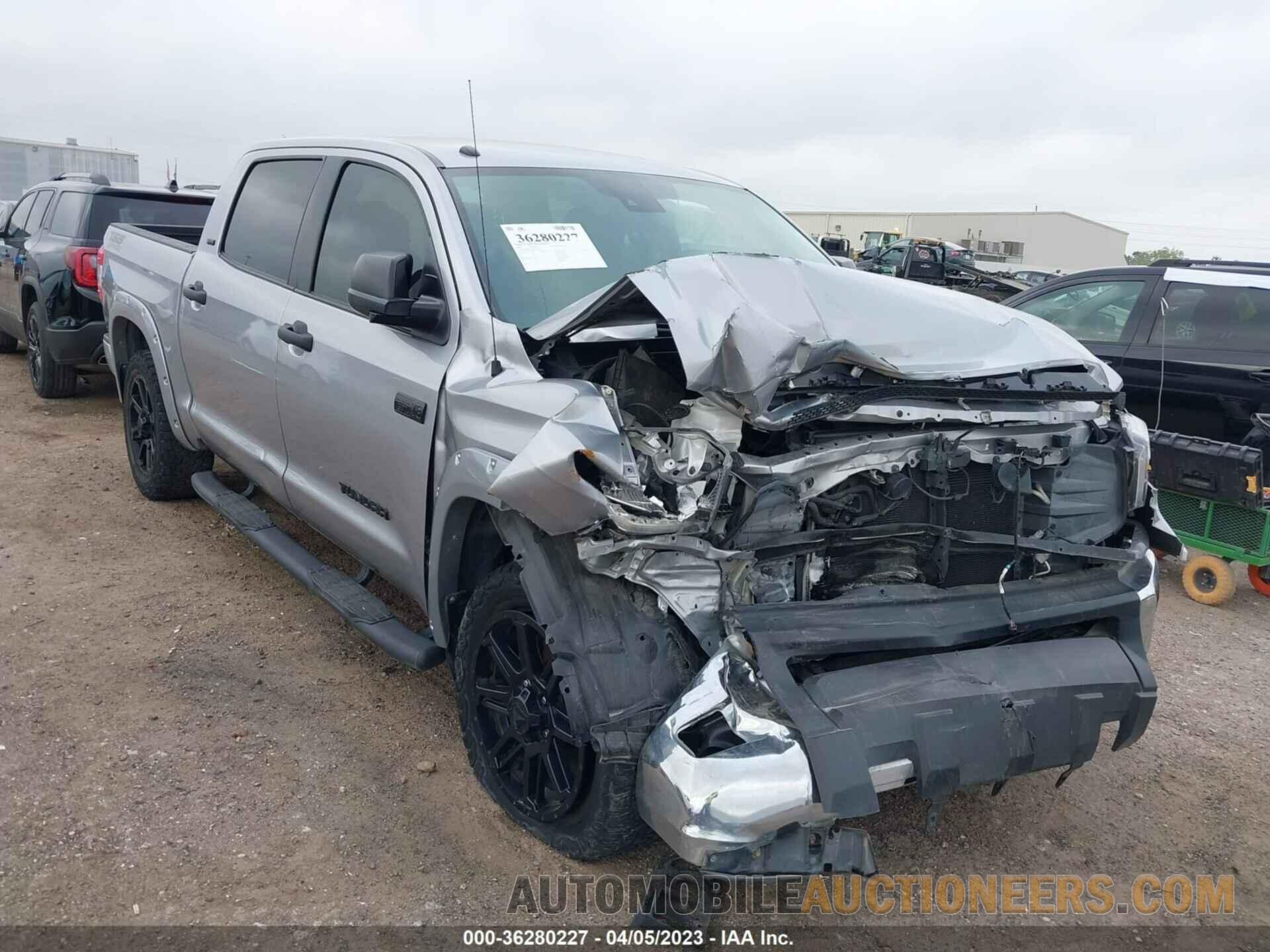 5TFDW5F18JX689890 TOYOTA TUNDRA 2018