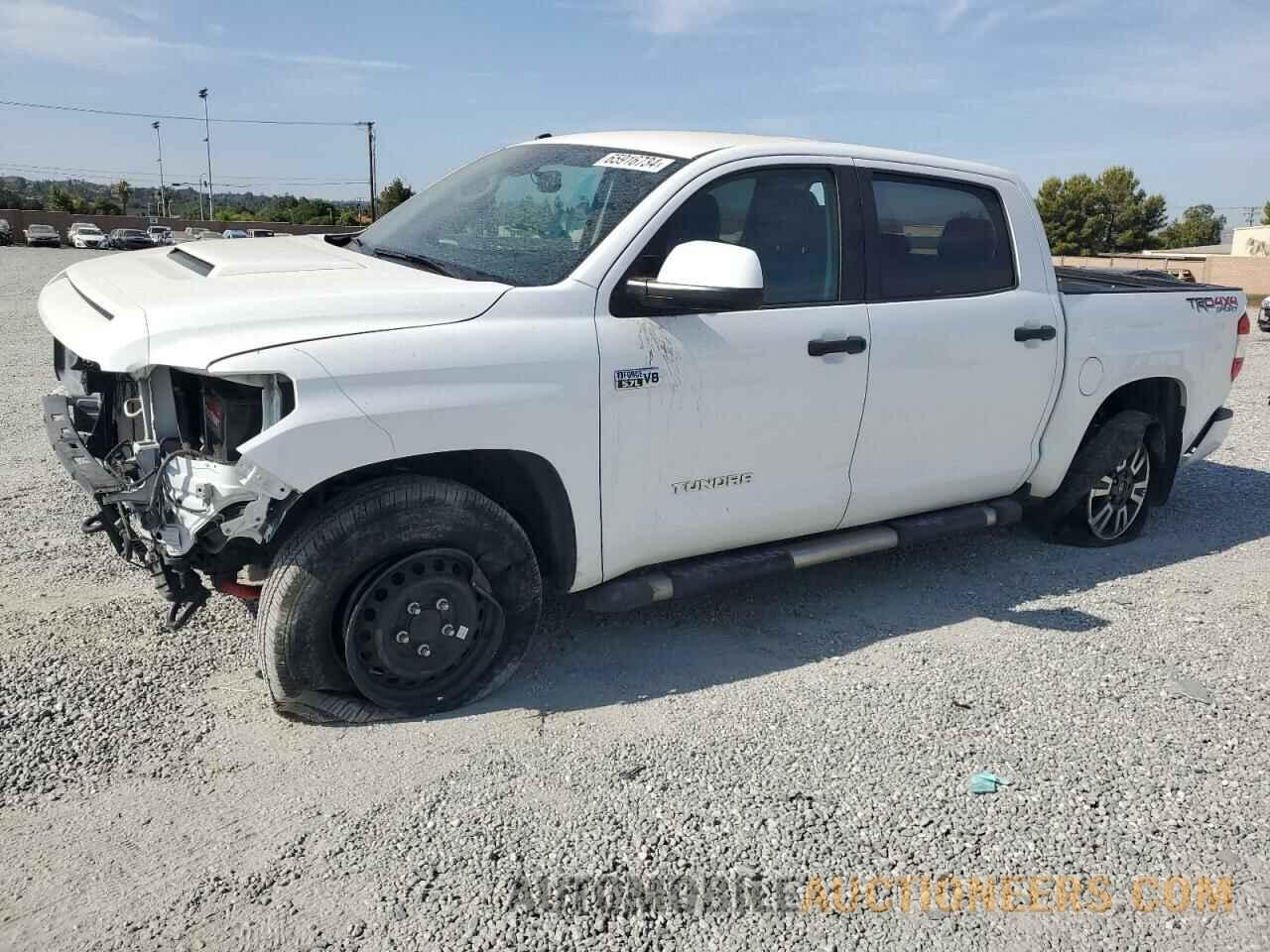 5TFDW5F18JX737372 TOYOTA TUNDRA 2018