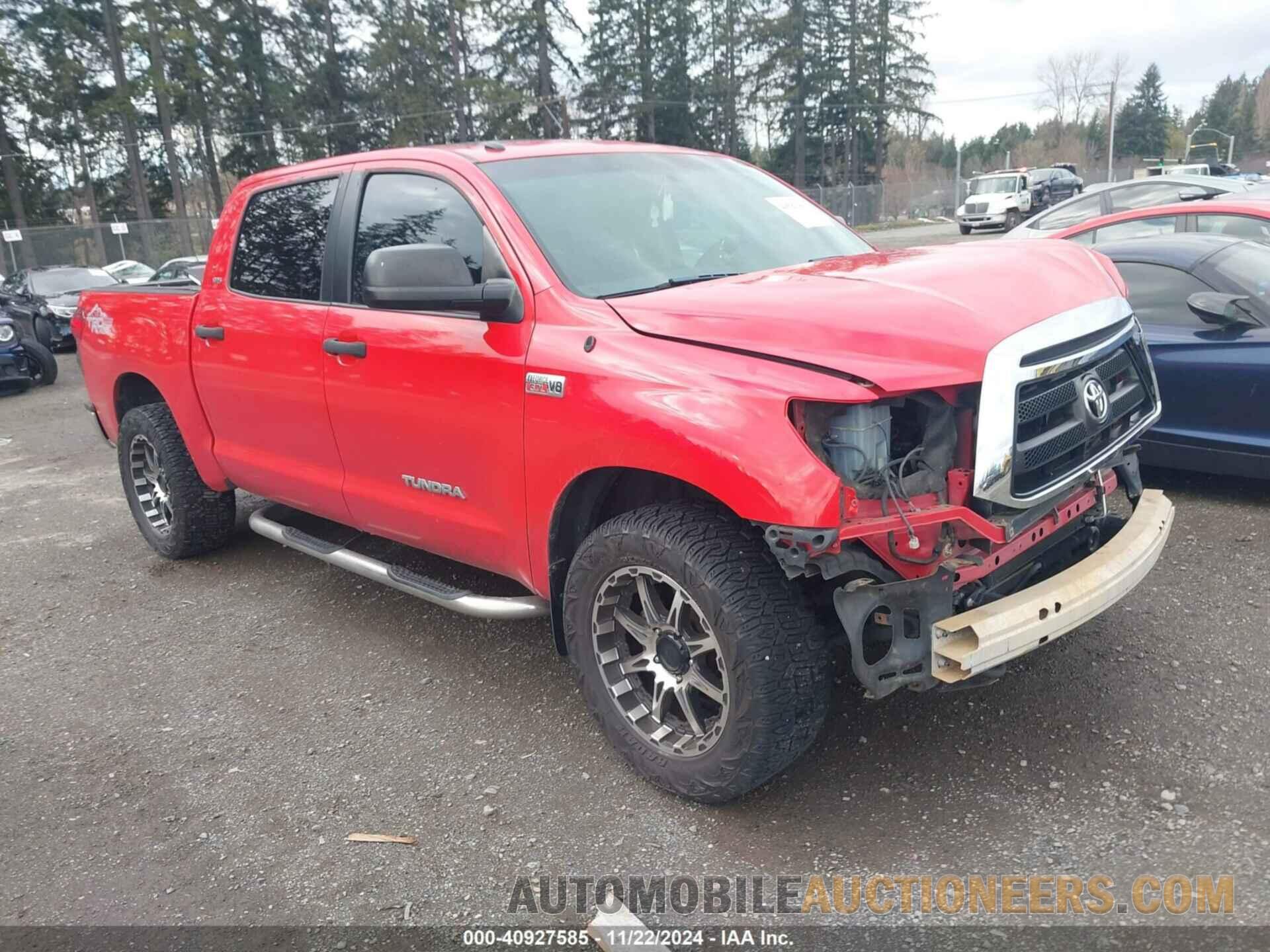 5TFDW5F19BX160661 TOYOTA TUNDRA 2011