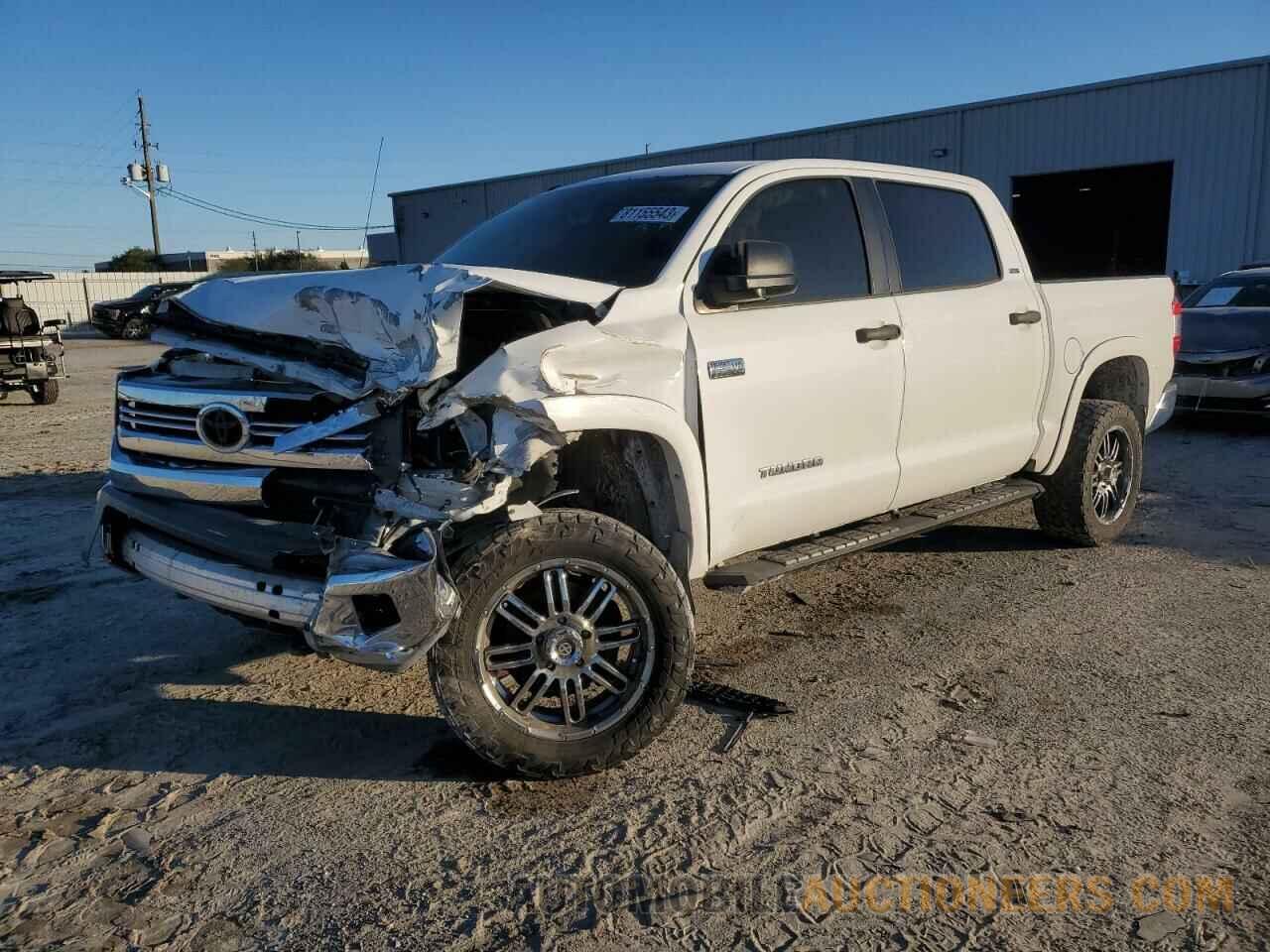 5TFDW5F19HX621608 TOYOTA TUNDRA 2017