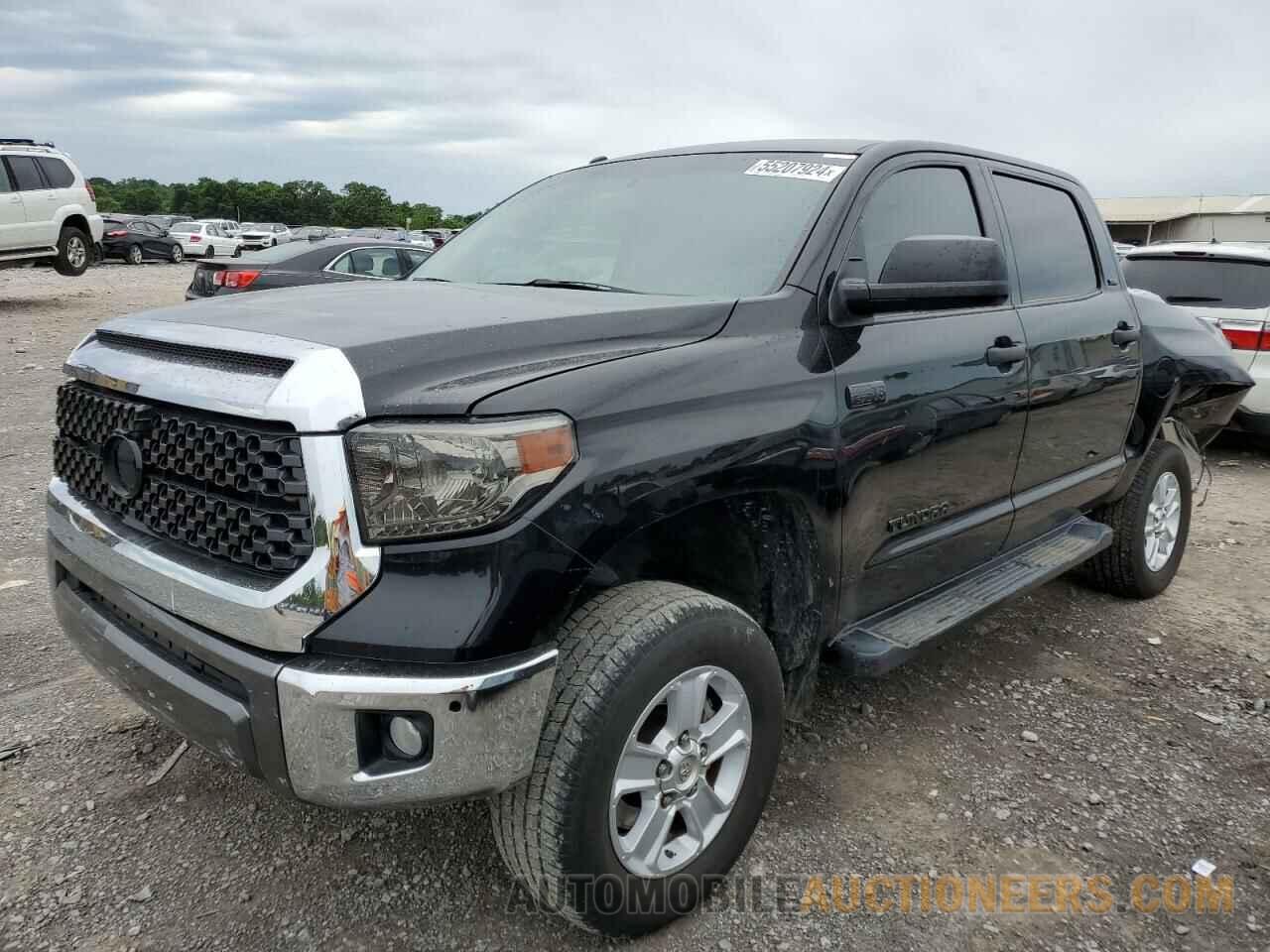 5TFDW5F19HX647688 TOYOTA TUNDRA 2017