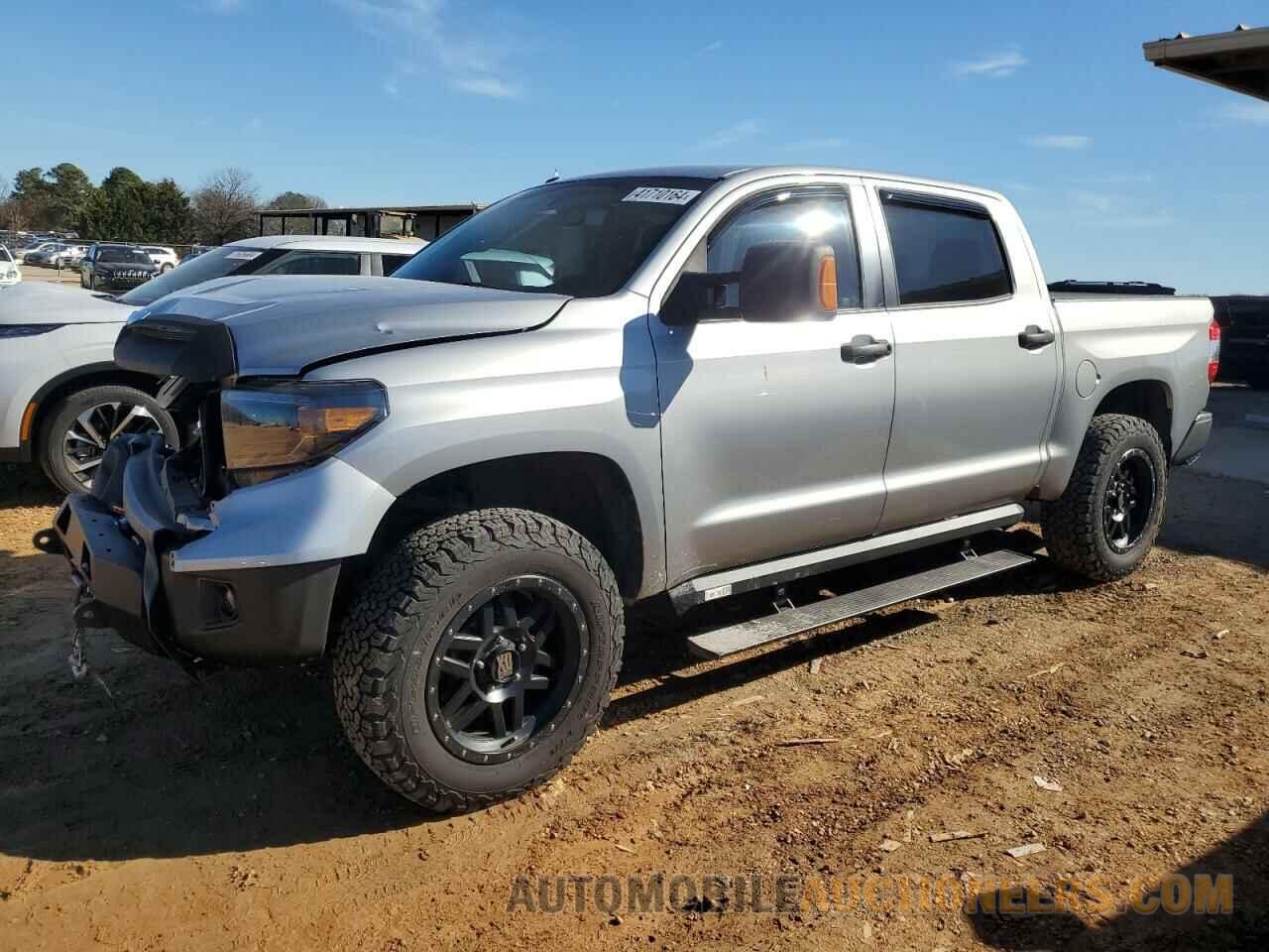 5TFDW5F19HX672168 TOYOTA TUNDRA 2017