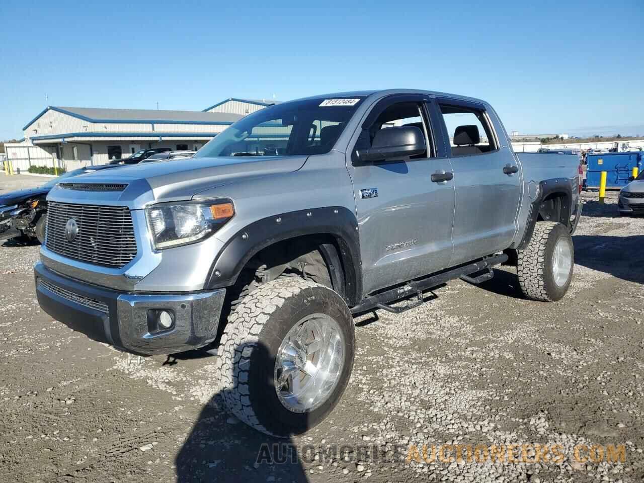 5TFDW5F19JX689574 TOYOTA TUNDRA 2018