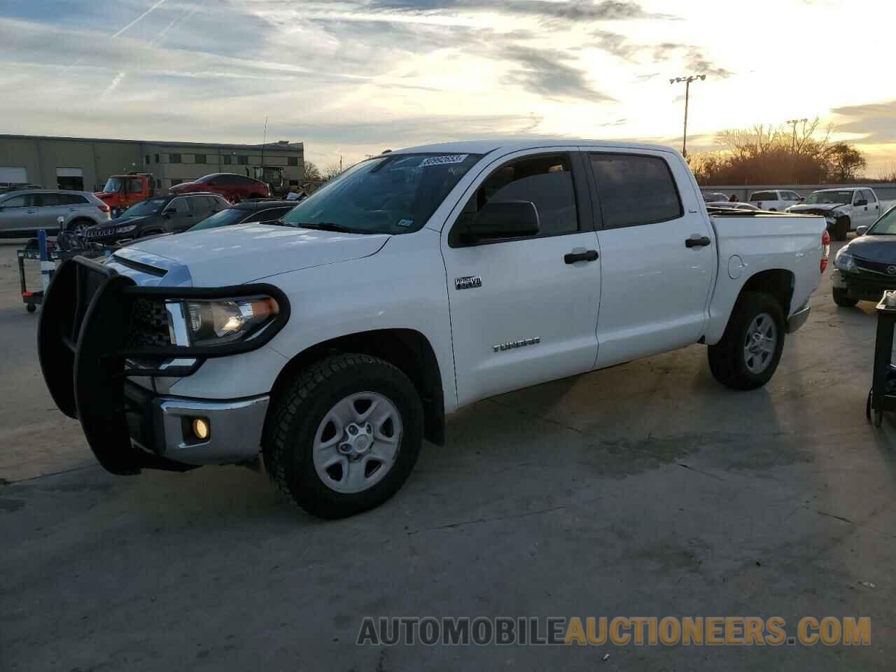 5TFDW5F19JX766735 TOYOTA TUNDRA 2018