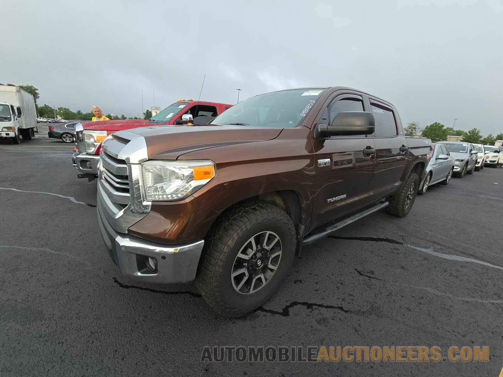 5TFDW5F1XHX618023 Toyota Tundra 2017