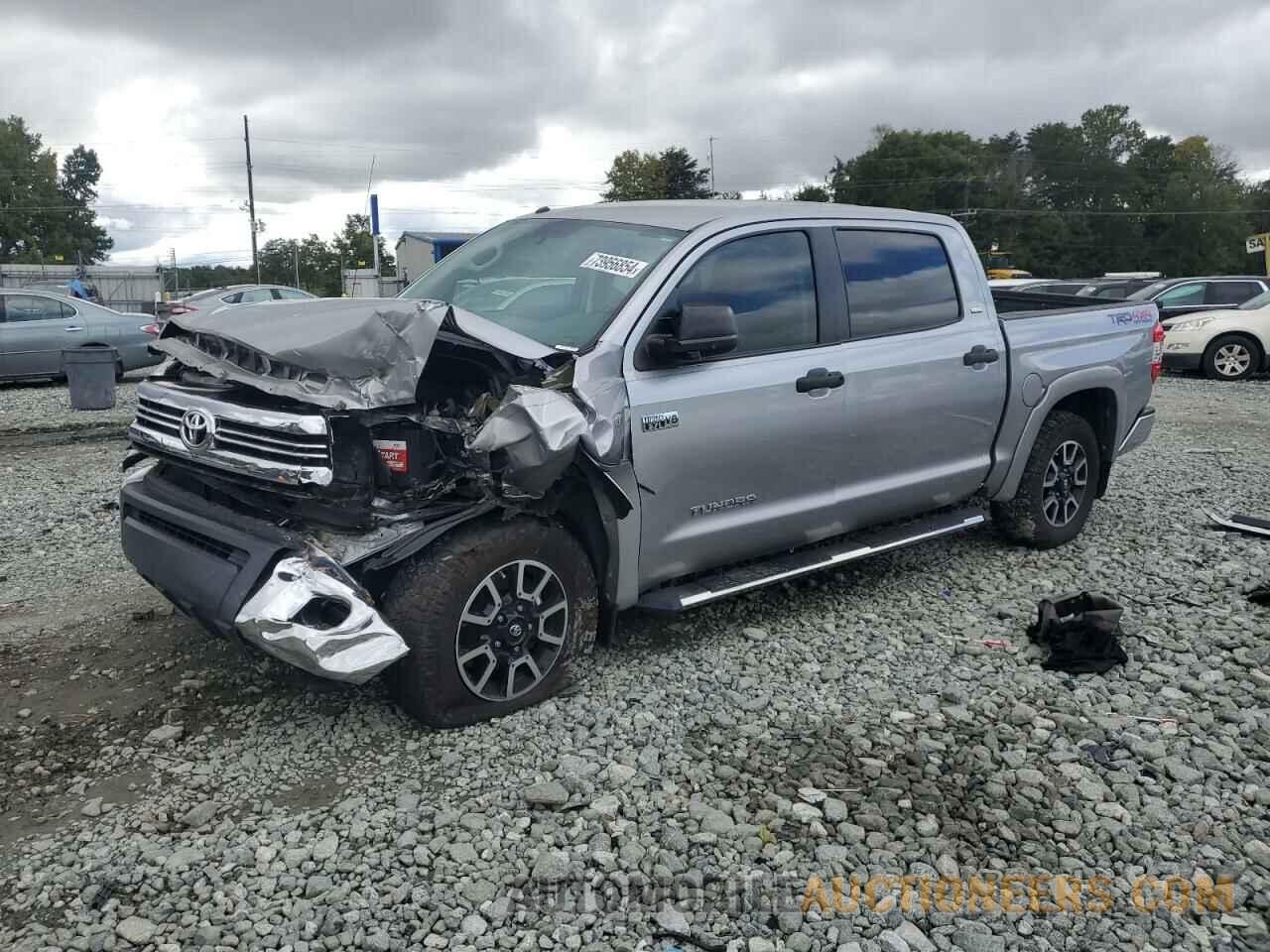 5TFDW5F1XHX634951 TOYOTA TUNDRA 2017