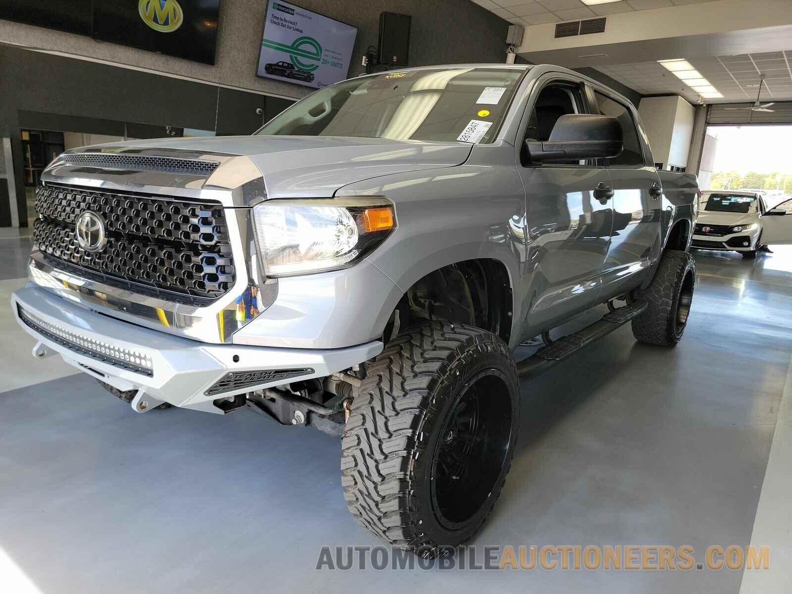 5TFDW5F1XJX744422 Toyota Tundra 4WD 2018