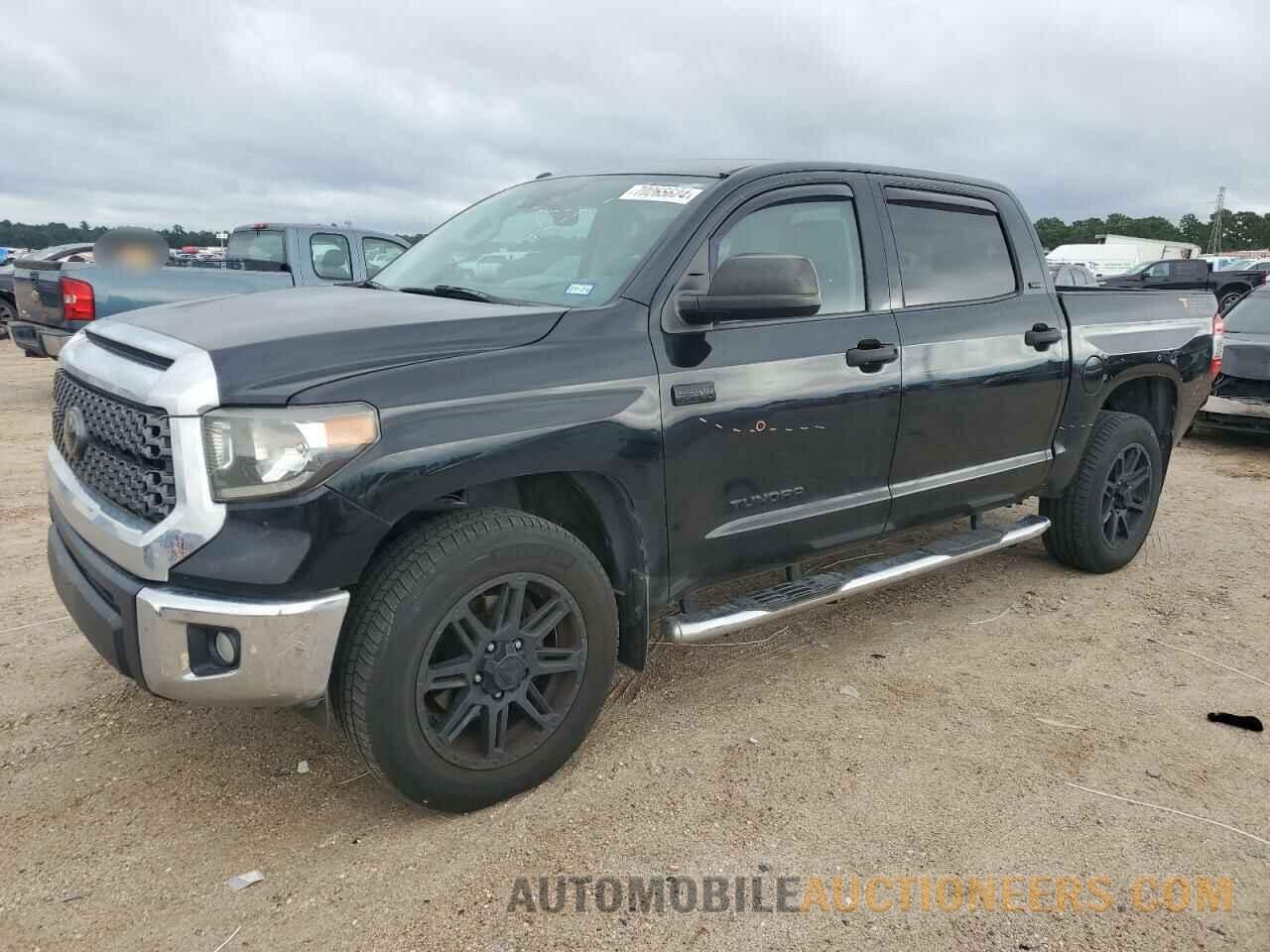 5TFDY5F10JX701363 TOYOTA TUNDRA 2018