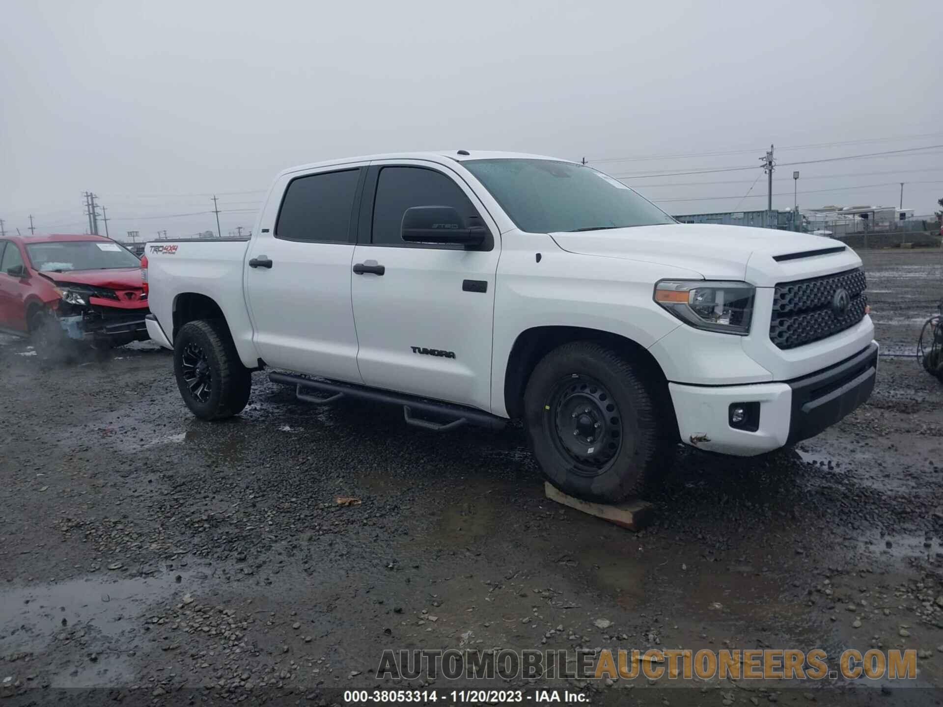 5TFDY5F11JX699946 TOYOTA TUNDRA 2018