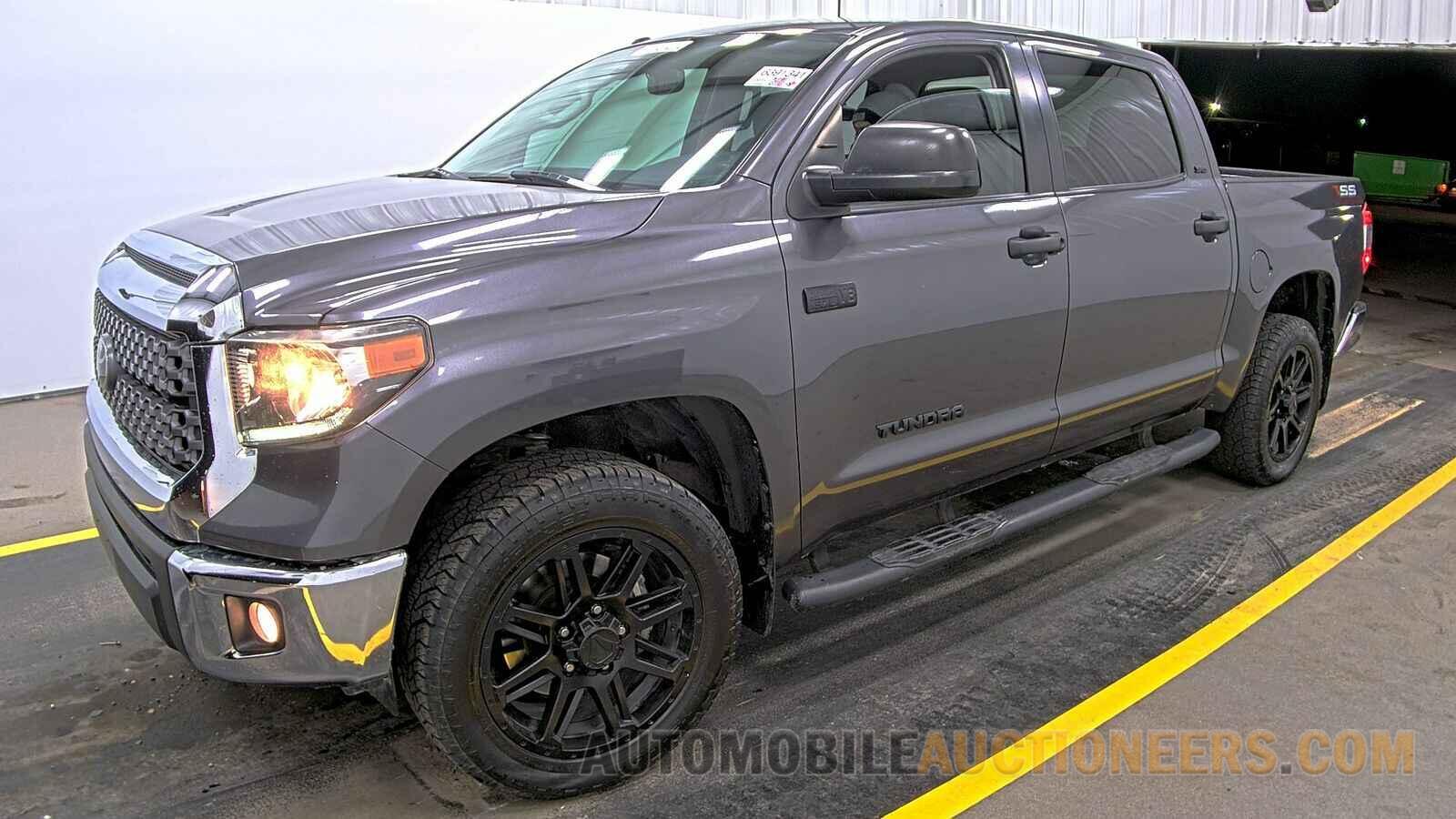 5TFDY5F11KX855601 Toyota Tundra 2019