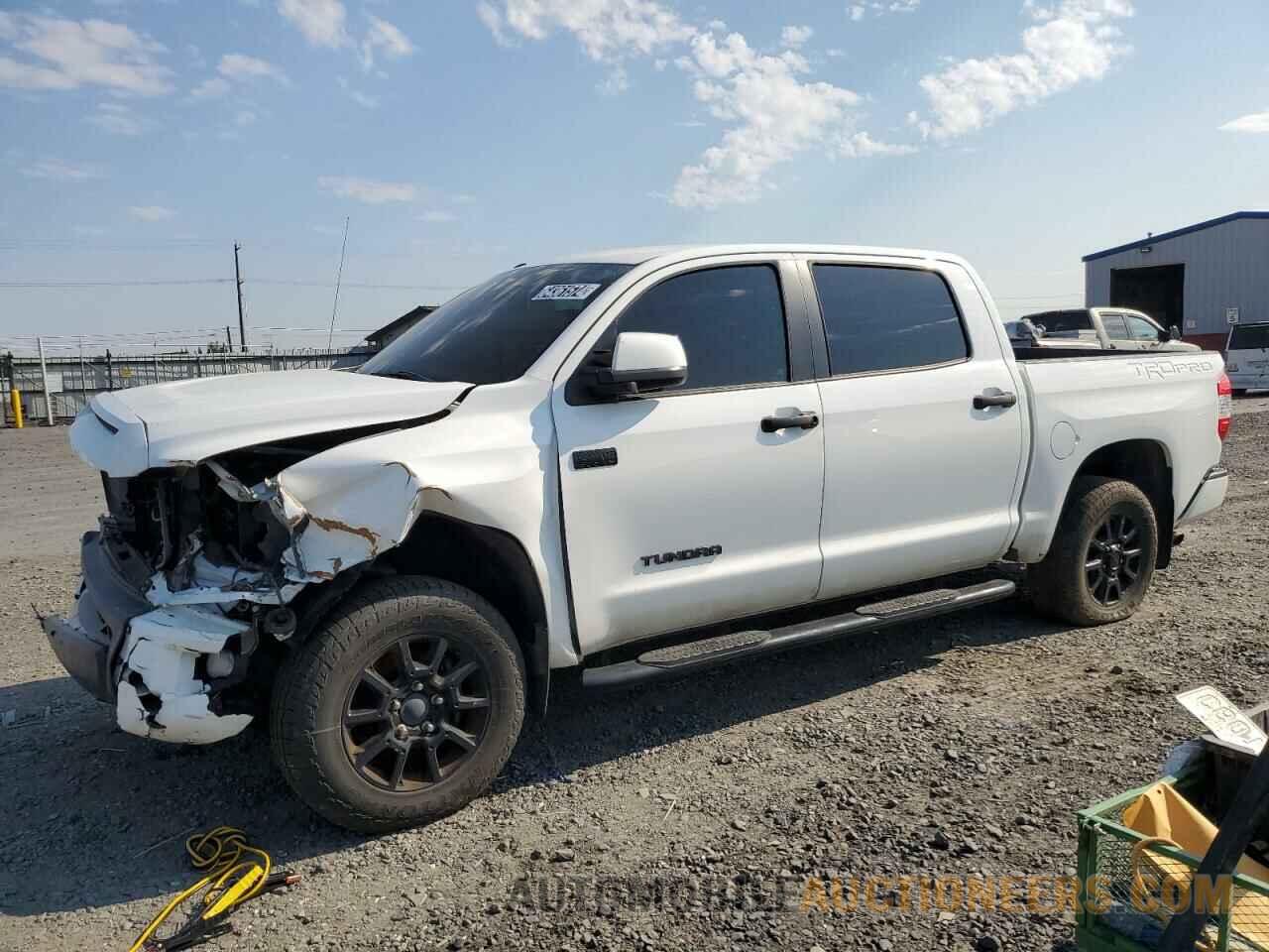 5TFDY5F12GX521682 TOYOTA TUNDRA 2016