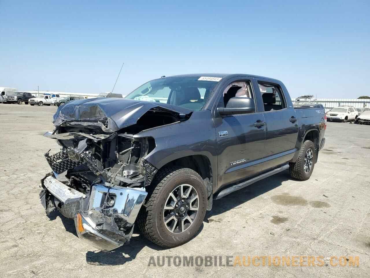 5TFDY5F12JX725146 TOYOTA TUNDRA 2018