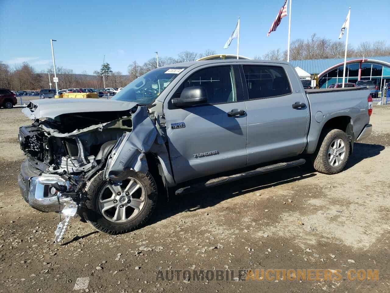 5TFDY5F12KX809887 TOYOTA TUNDRA 2019