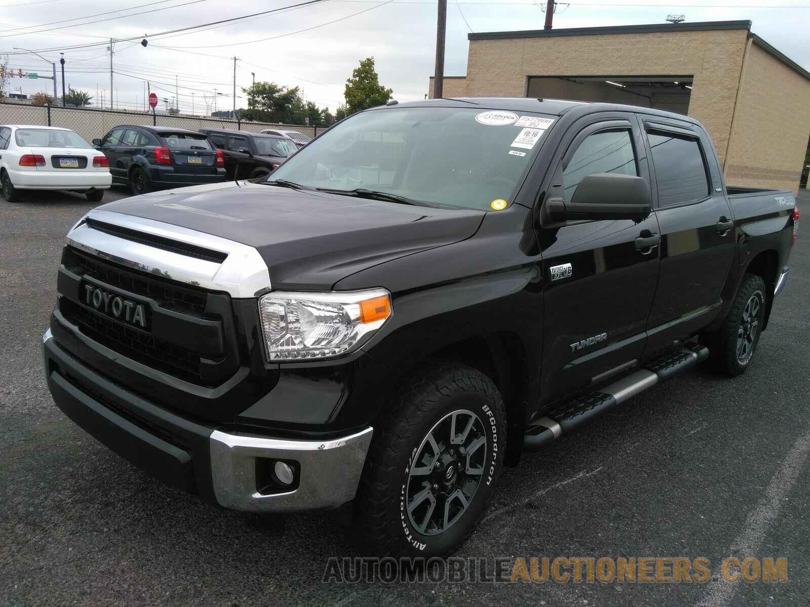 5TFDY5F13GX528608 Toyota Tundra 4WD Truck 2016