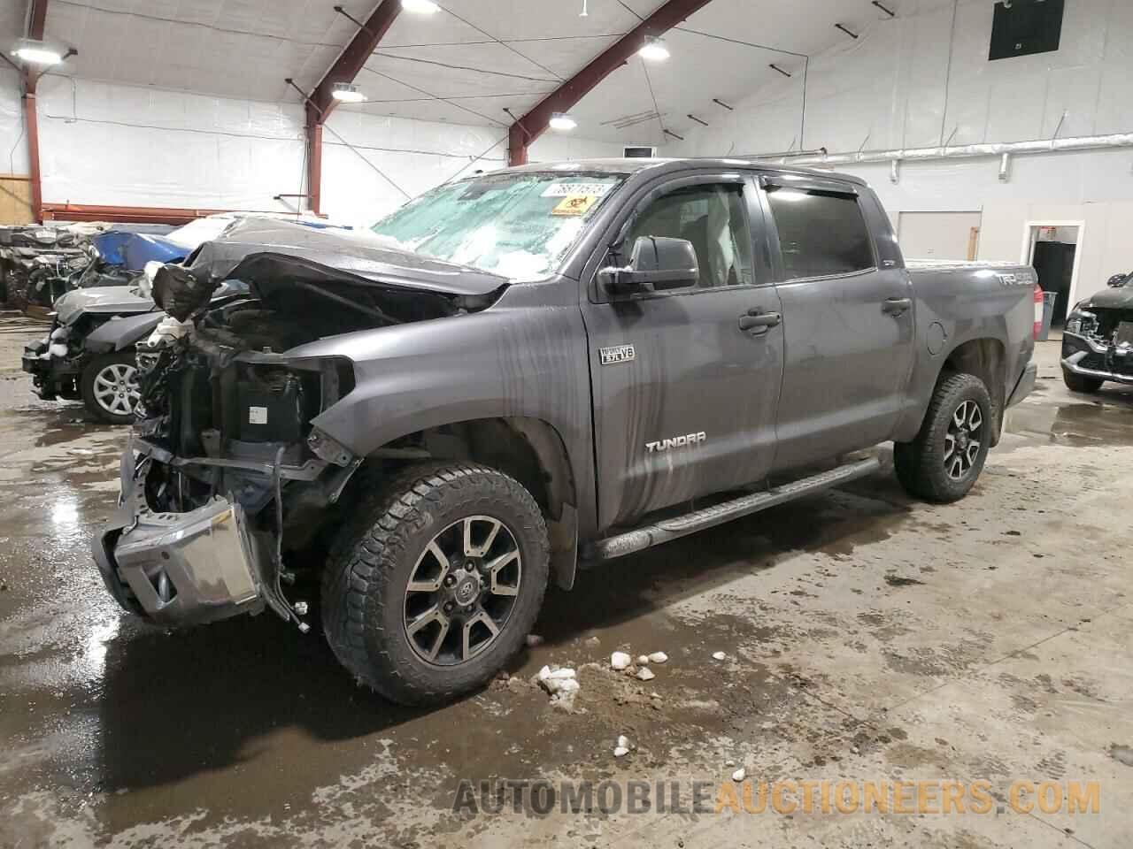 5TFDY5F13JX770418 TOYOTA TUNDRA 2018