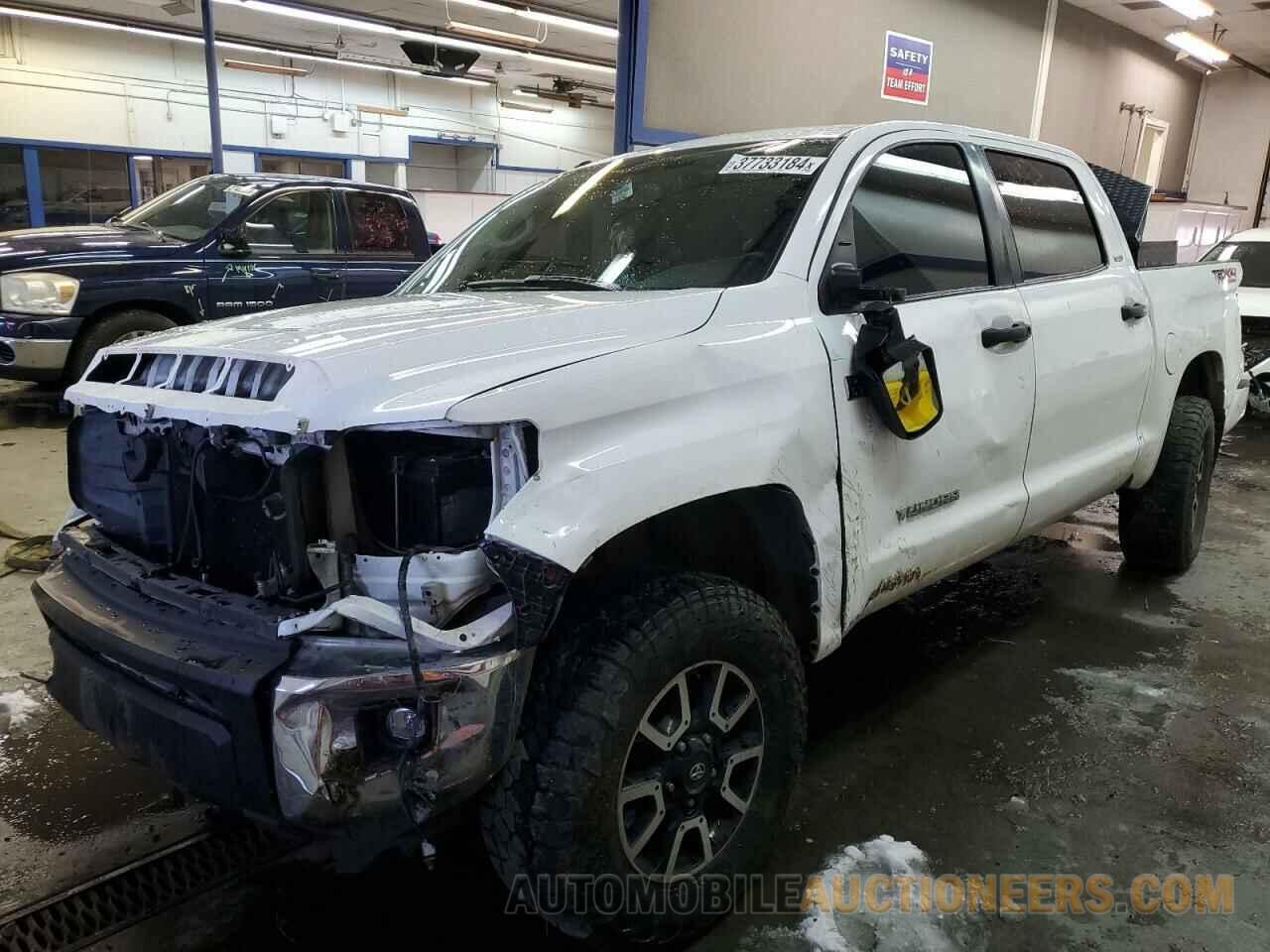 5TFDY5F13KX829386 TOYOTA TUNDRA 2019