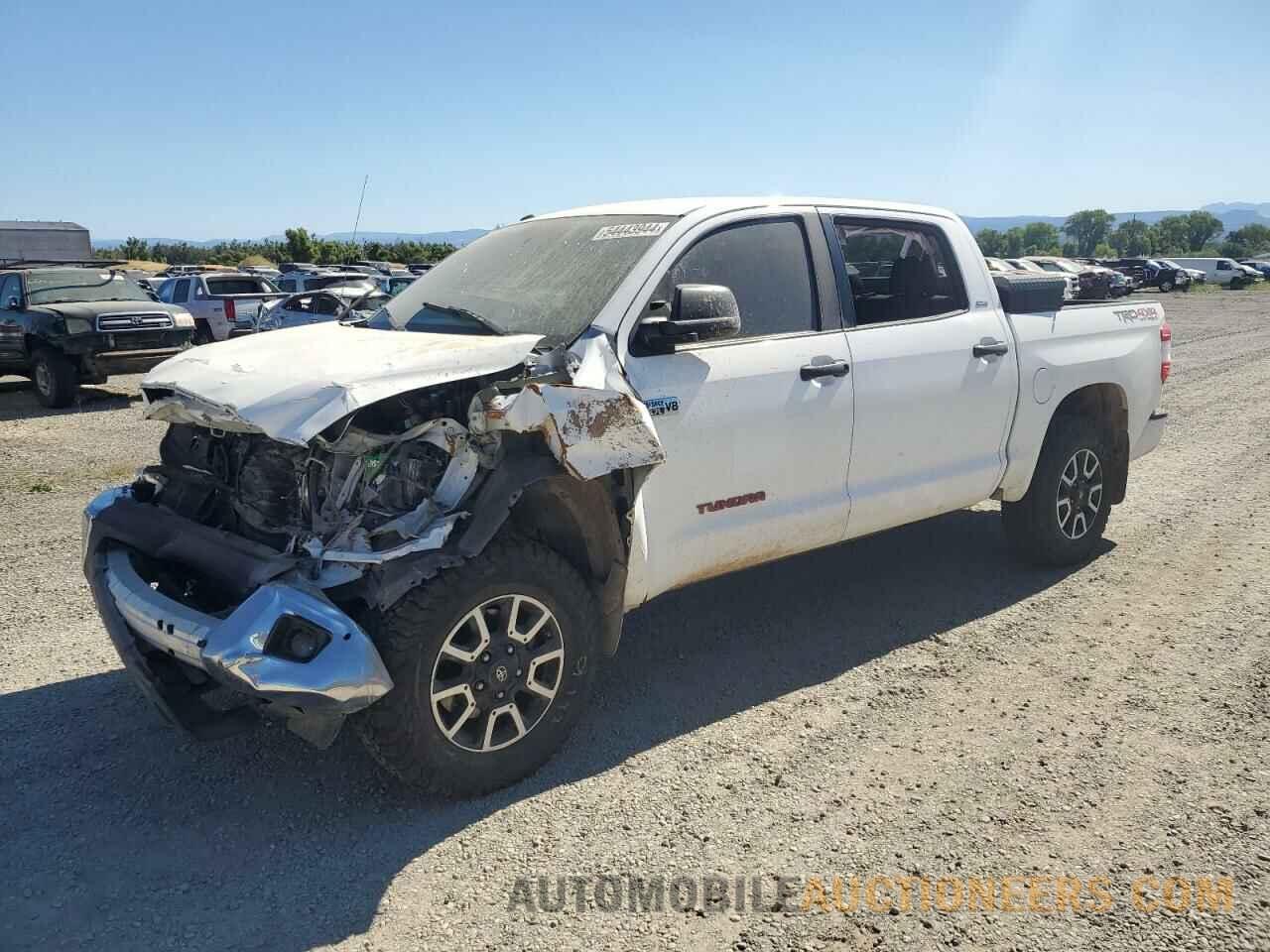 5TFDY5F14HX636740 TOYOTA TUNDRA 2017