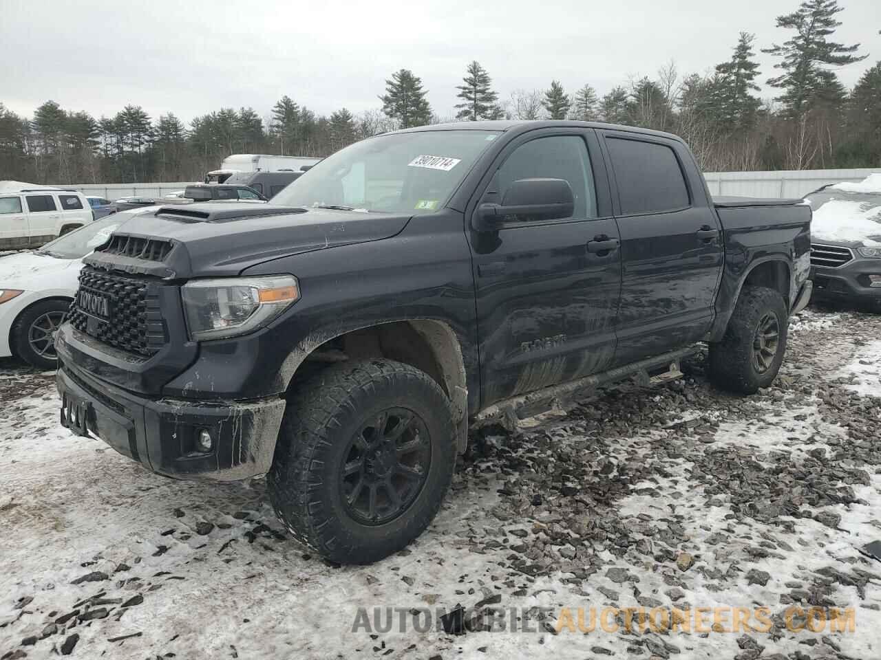 5TFDY5F14JX749111 TOYOTA TUNDRA 2018