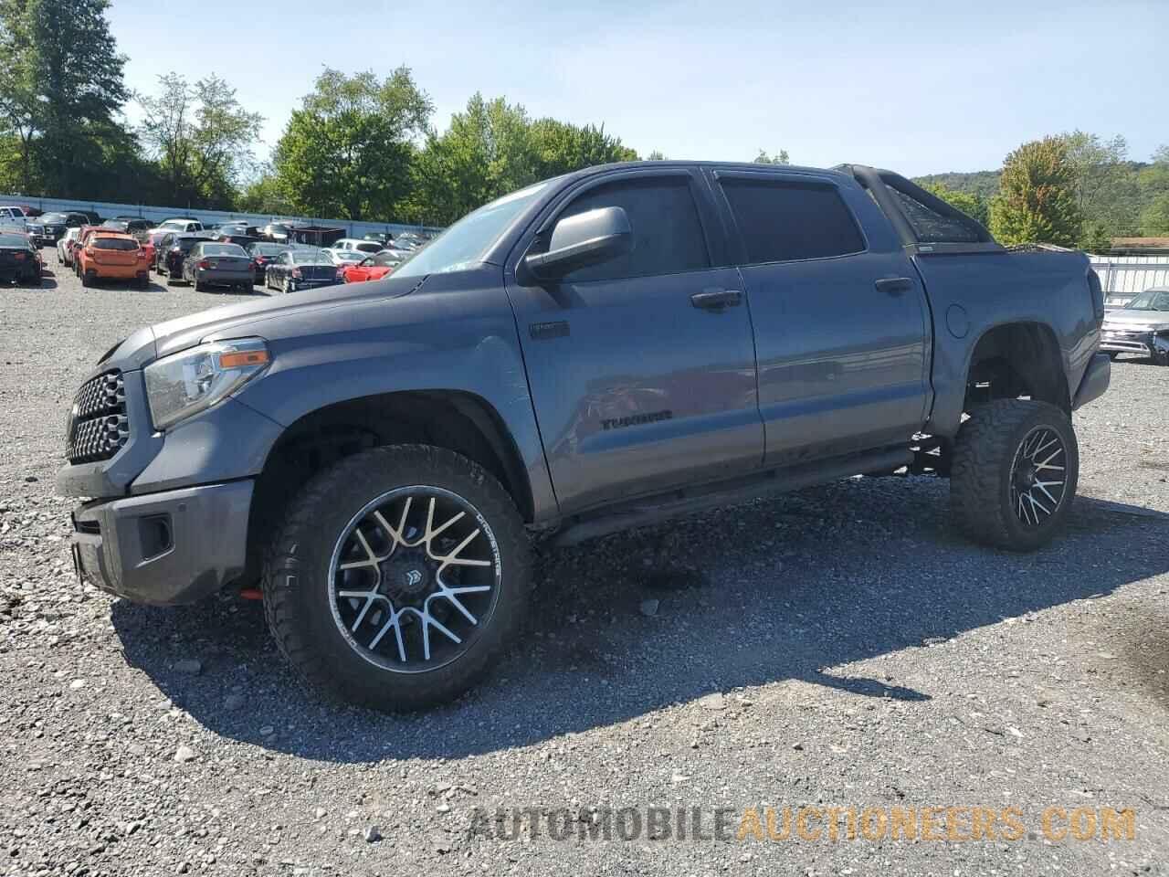 5TFDY5F14JX761193 TOYOTA TUNDRA 2018