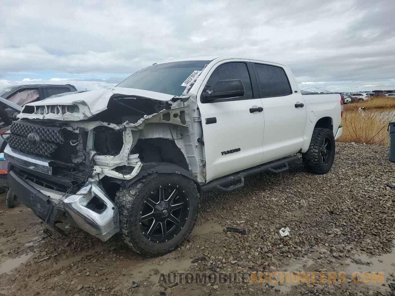 5TFDY5F14JX776065 TOYOTA TUNDRA 2018