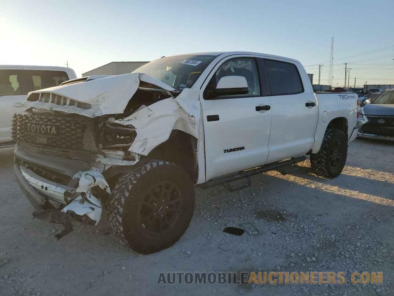 5TFDY5F14KX821393 TOYOTA TUNDRA 2019