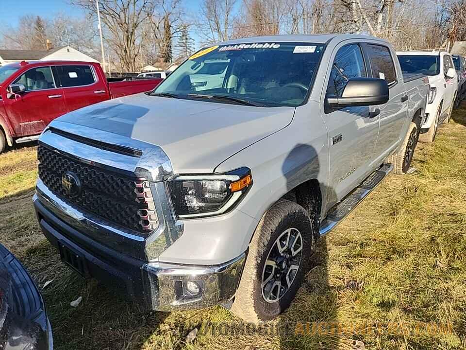 5TFDY5F14MX037492 Toyota Tundra (CAN) 2021