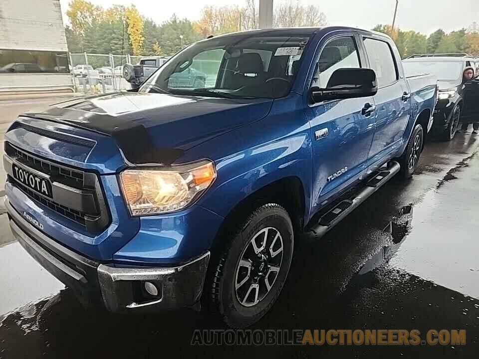 5TFDY5F15HX674574 Toyota Tundra (CAN) 2017