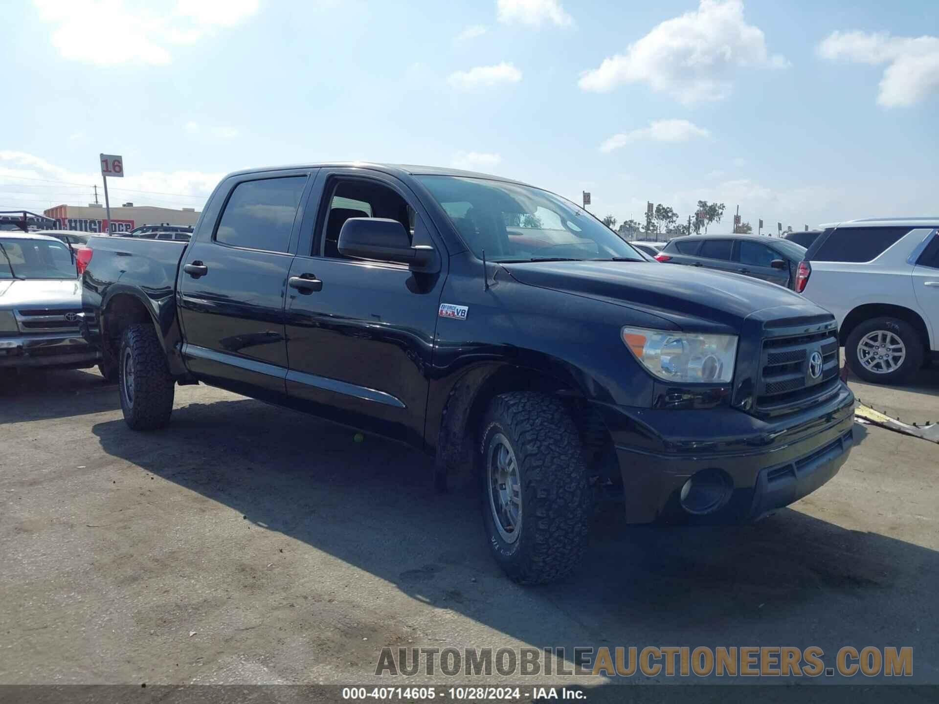 5TFDY5F16DX311551 TOYOTA TUNDRA 2013