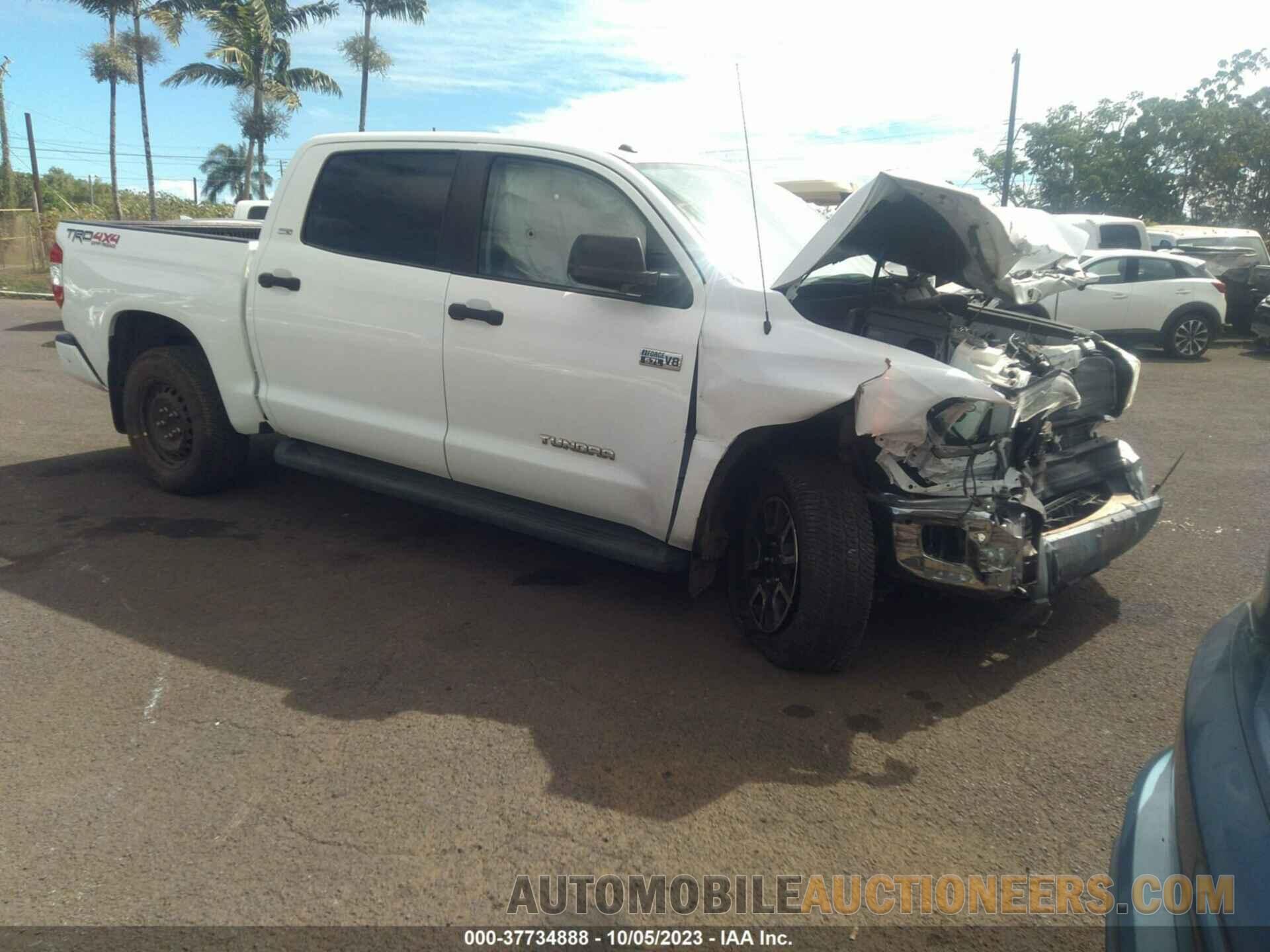 5TFDY5F16HX613654 TOYOTA TUNDRA 4WD 2017