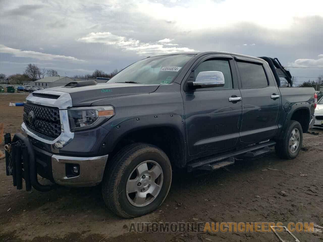 5TFDY5F16JX743455 TOYOTA TUNDRA 2018