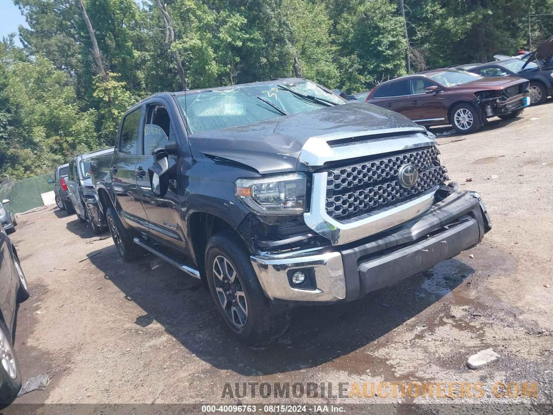 5TFDY5F16JX771899 TOYOTA TUNDRA 2018