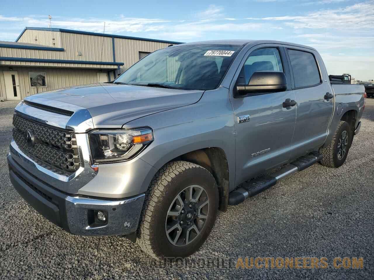 5TFDY5F16JX774687 TOYOTA TUNDRA 2018