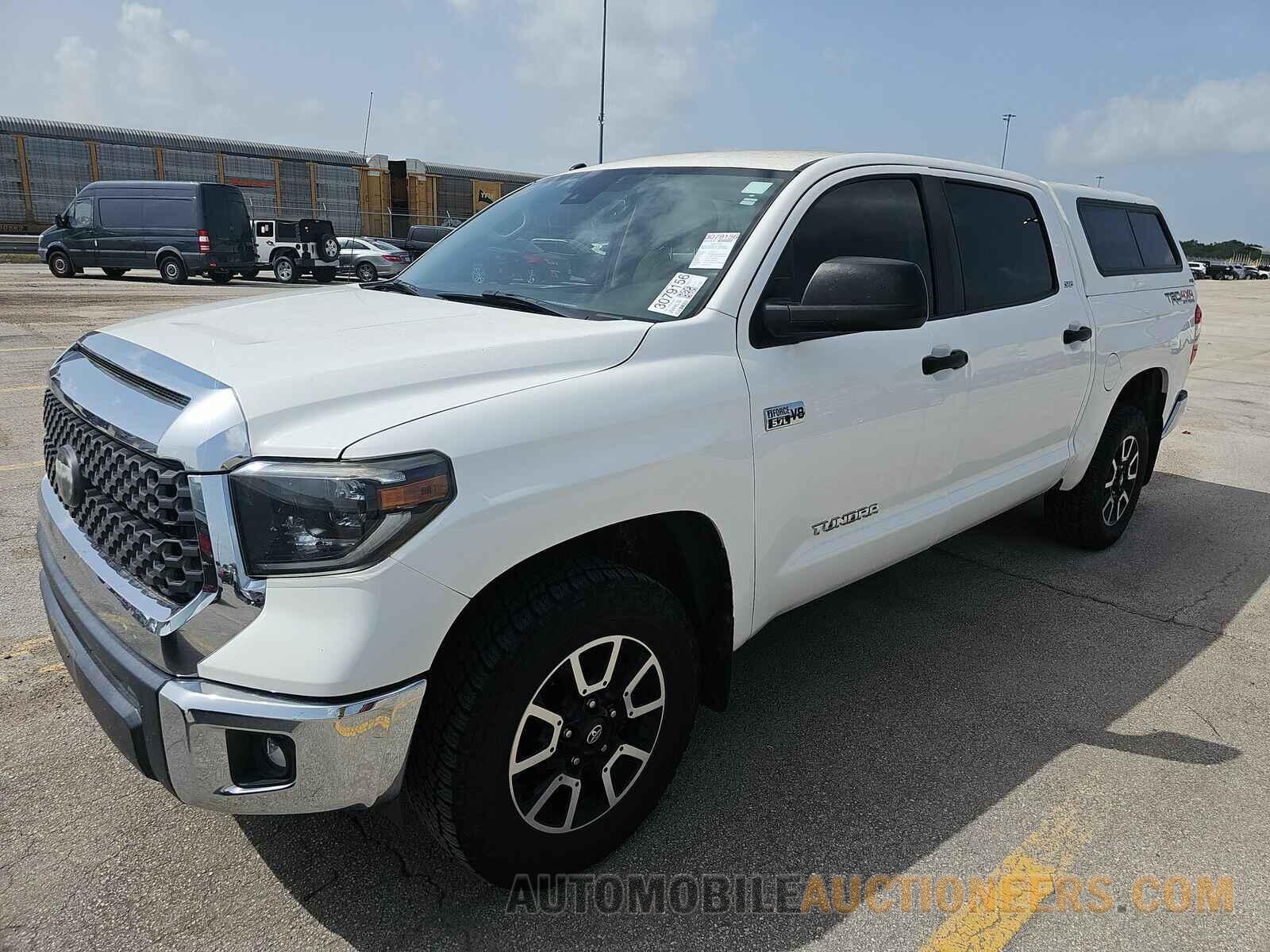 5TFDY5F17KX792942 Toyota Tundra 2019