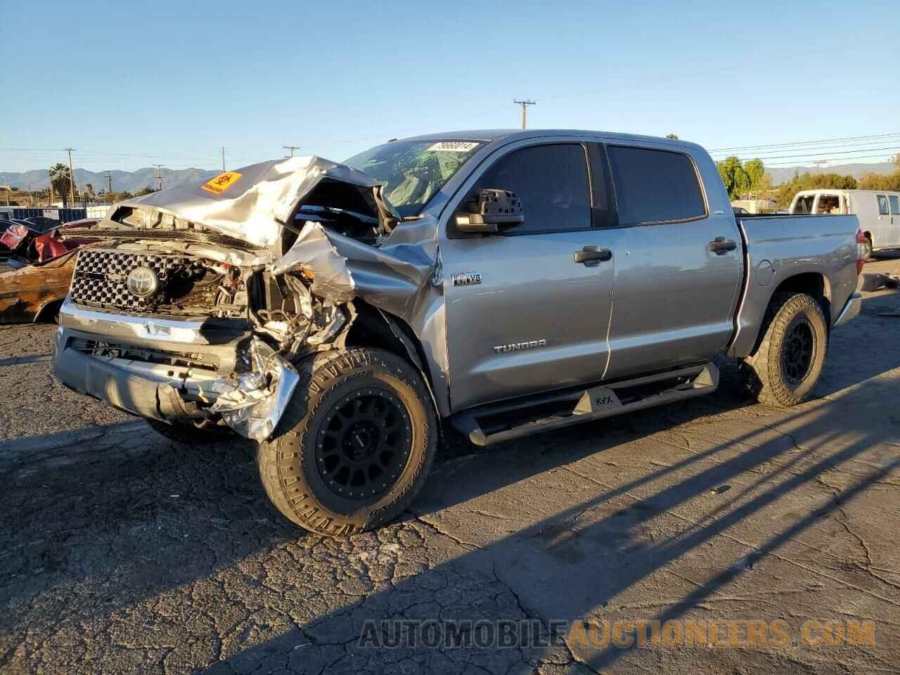 5TFDY5F17KX828452 TOYOTA TUNDRA 2019