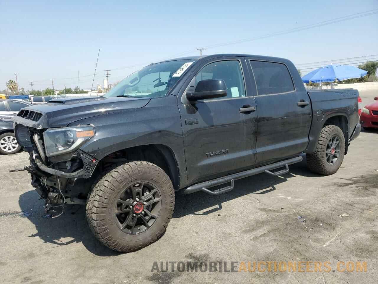 5TFDY5F17KX843923 TOYOTA TUNDRA 2019