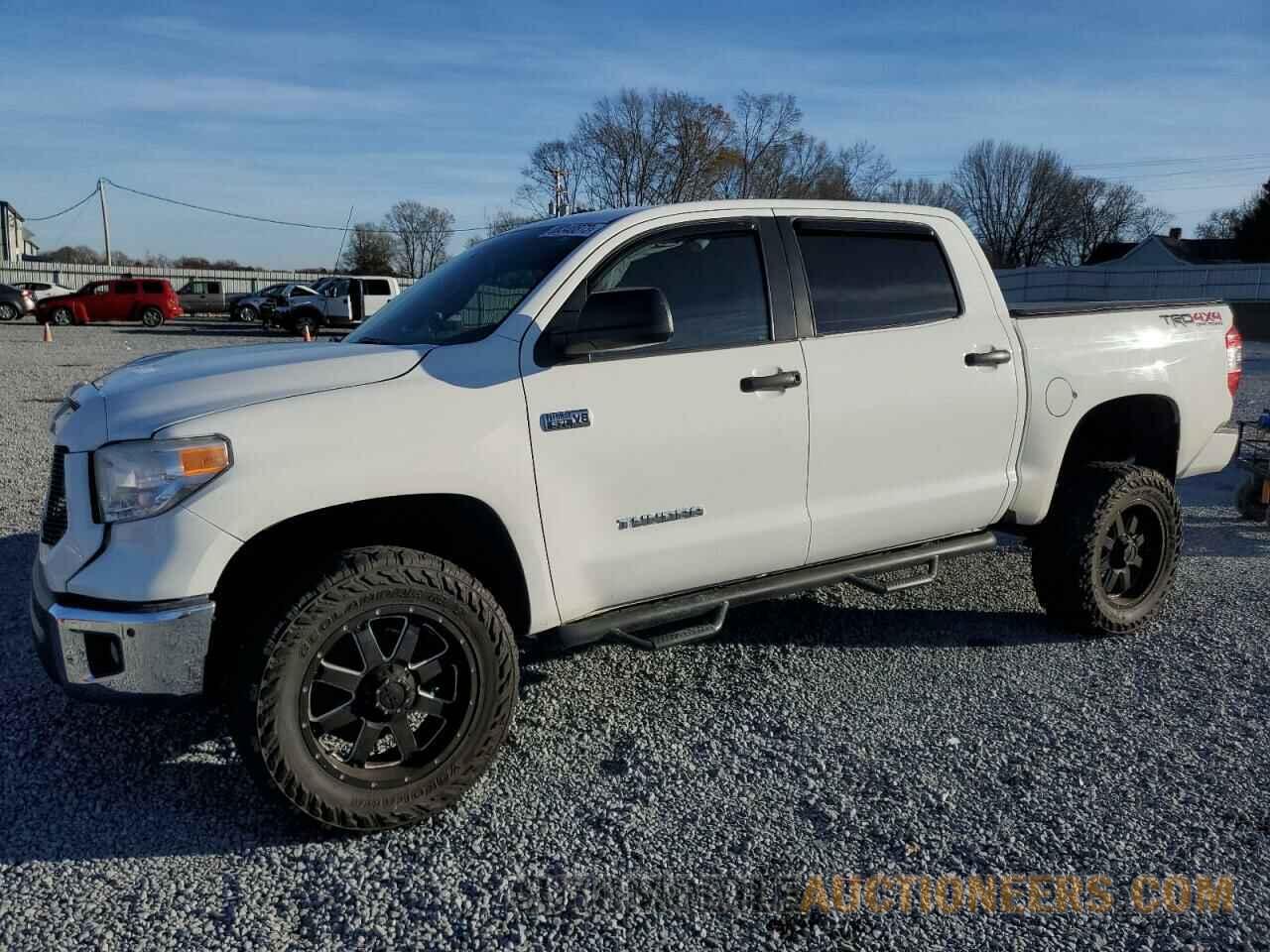 5TFDY5F18GX503493 TOYOTA TUNDRA 2016