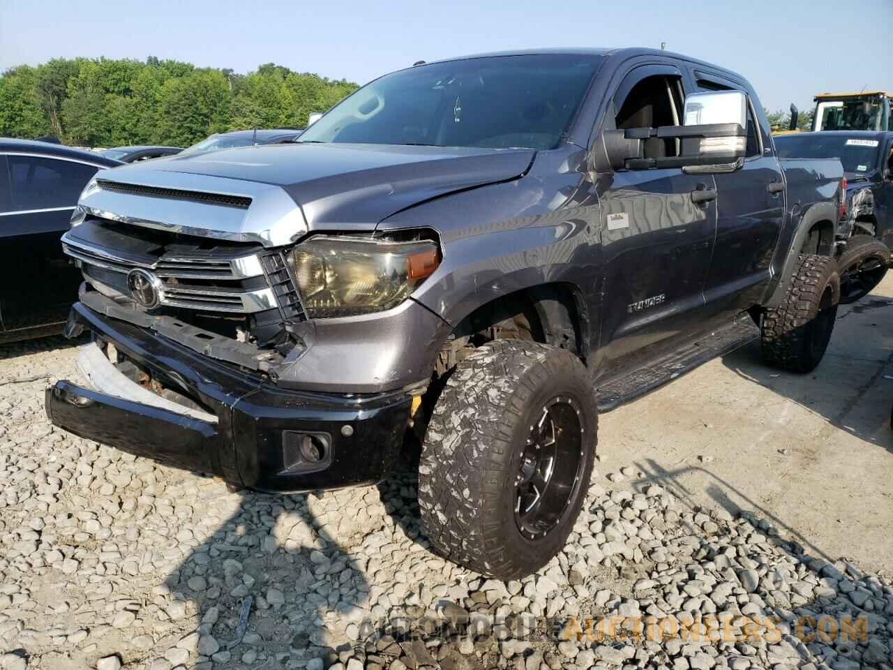 5TFDY5F18HX601893 TOYOTA TUNDRA 2017