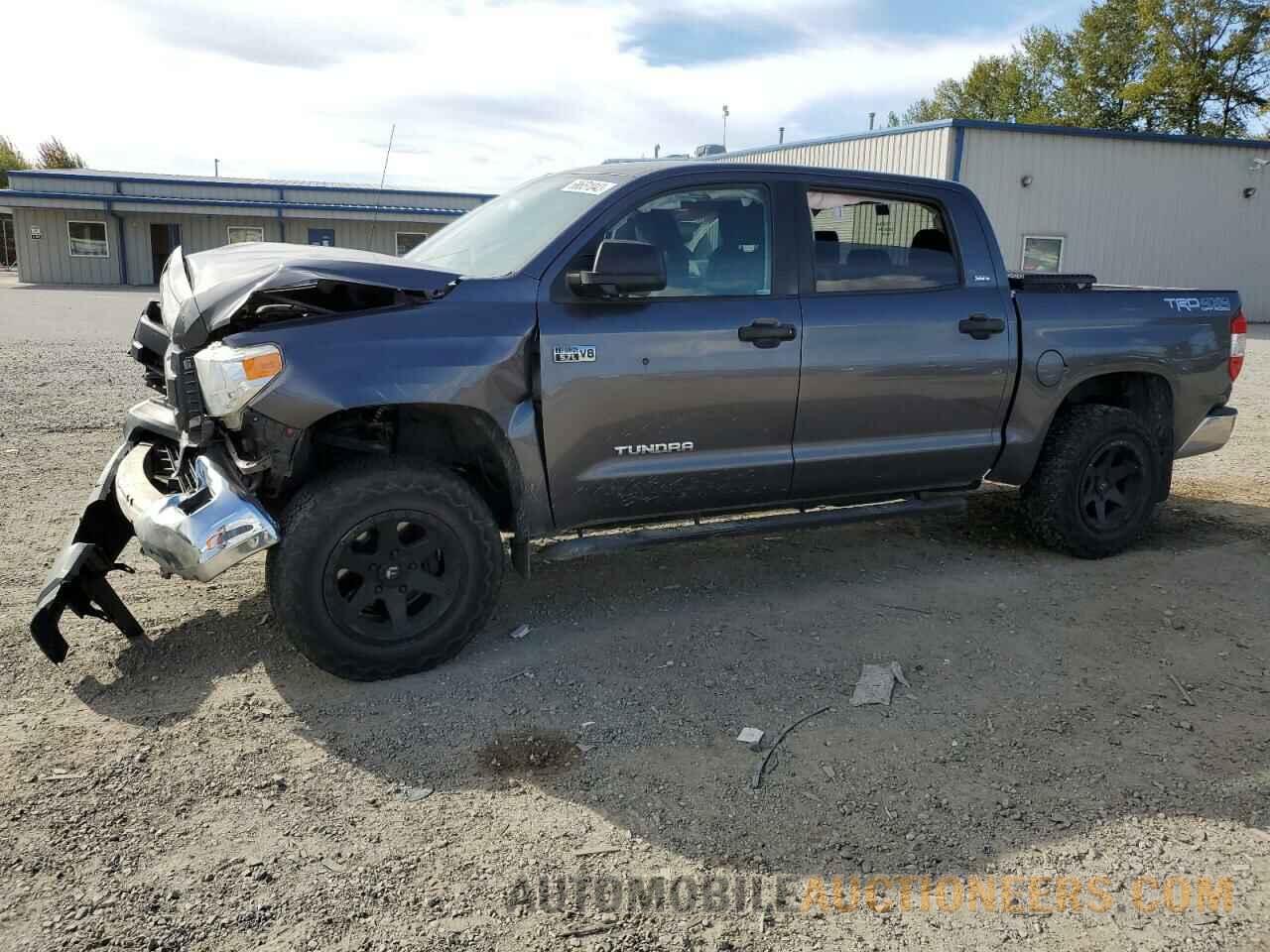 5TFDY5F18HX640368 TOYOTA TUNDRA 2017