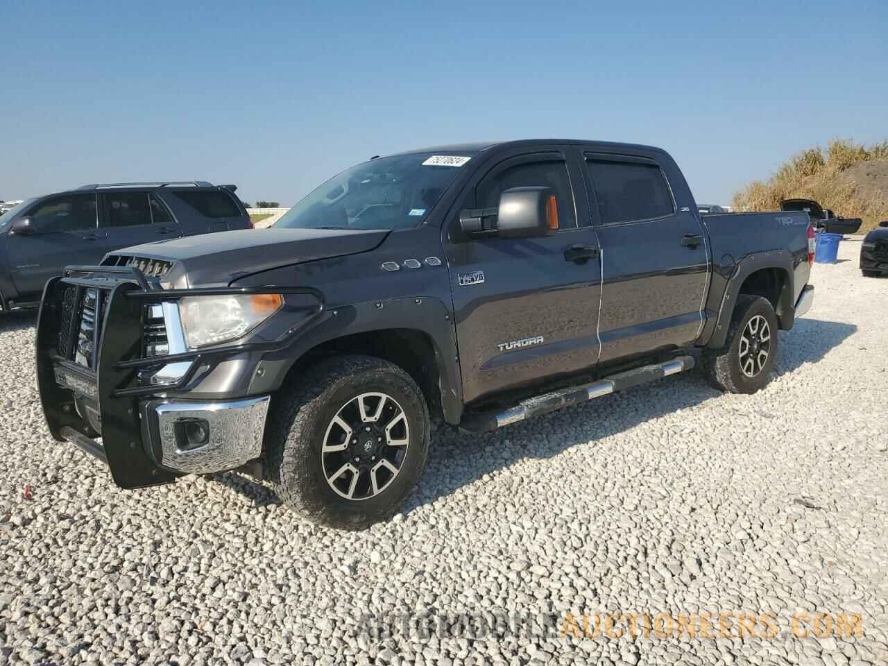 5TFDY5F18HX644999 TOYOTA TUNDRA 2017