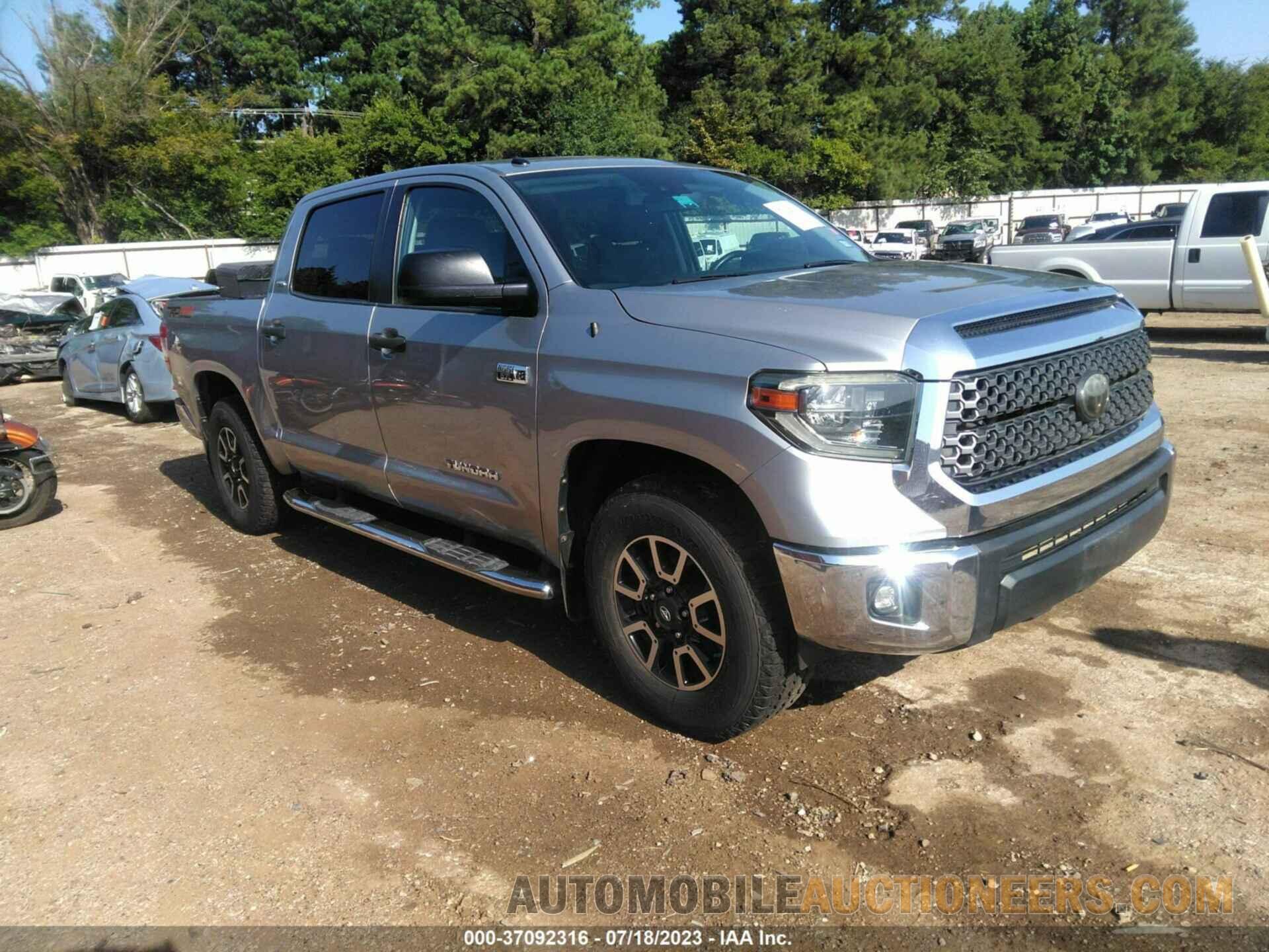 5TFDY5F18JX686885 TOYOTA TUNDRA 4WD 2018