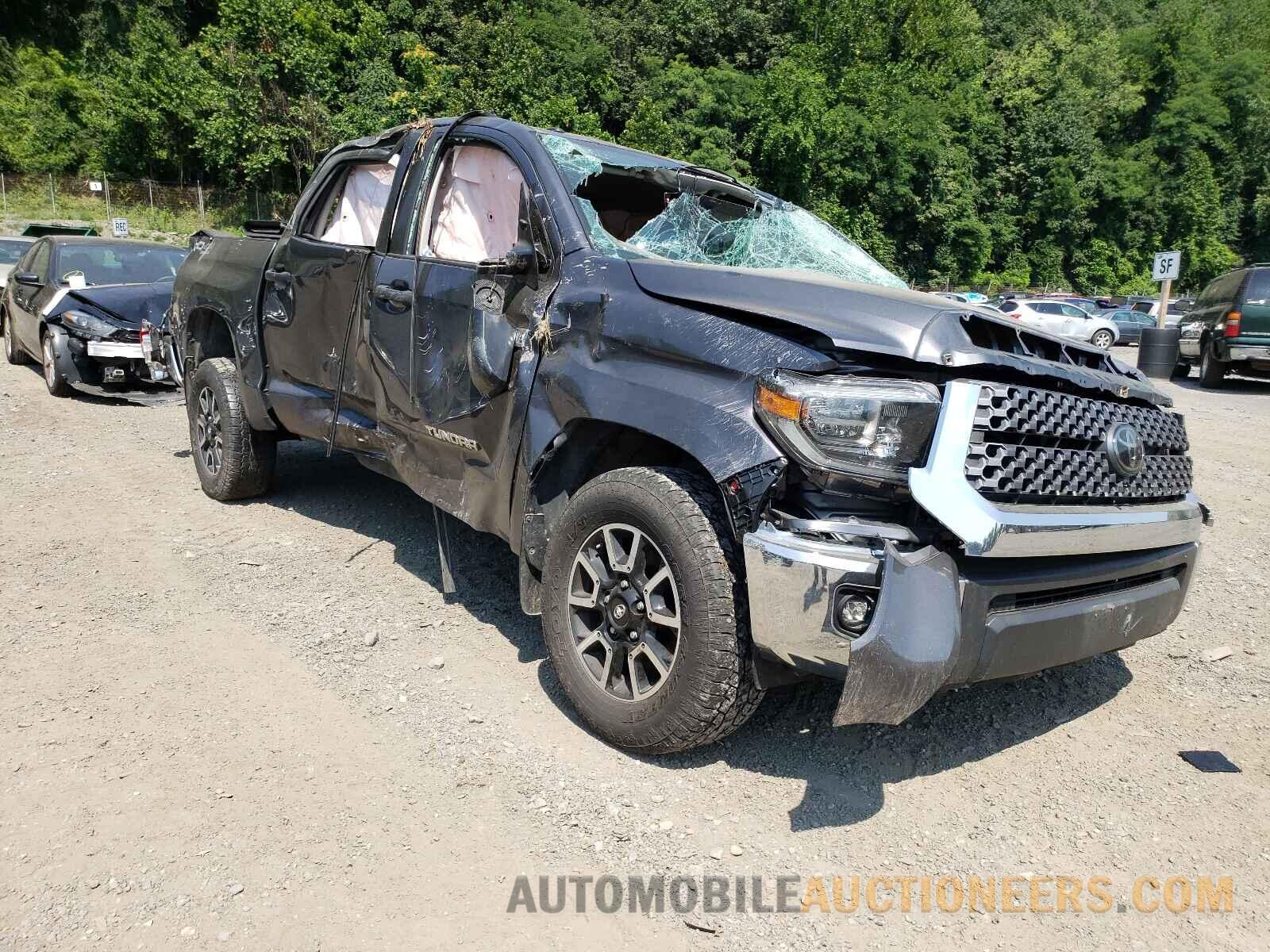 5TFDY5F18JX689771 TOYOTA TUNDRA 2018