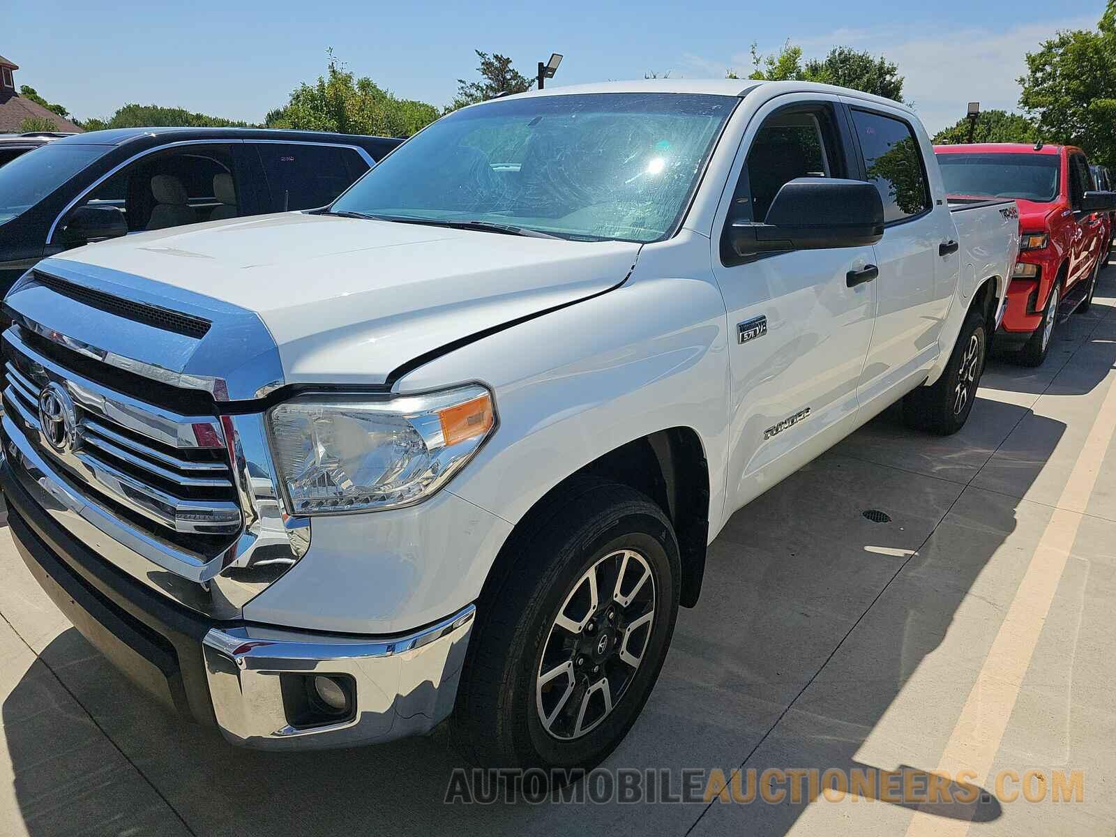 5TFDY5F19HX675615 Toyota Tundra 2017