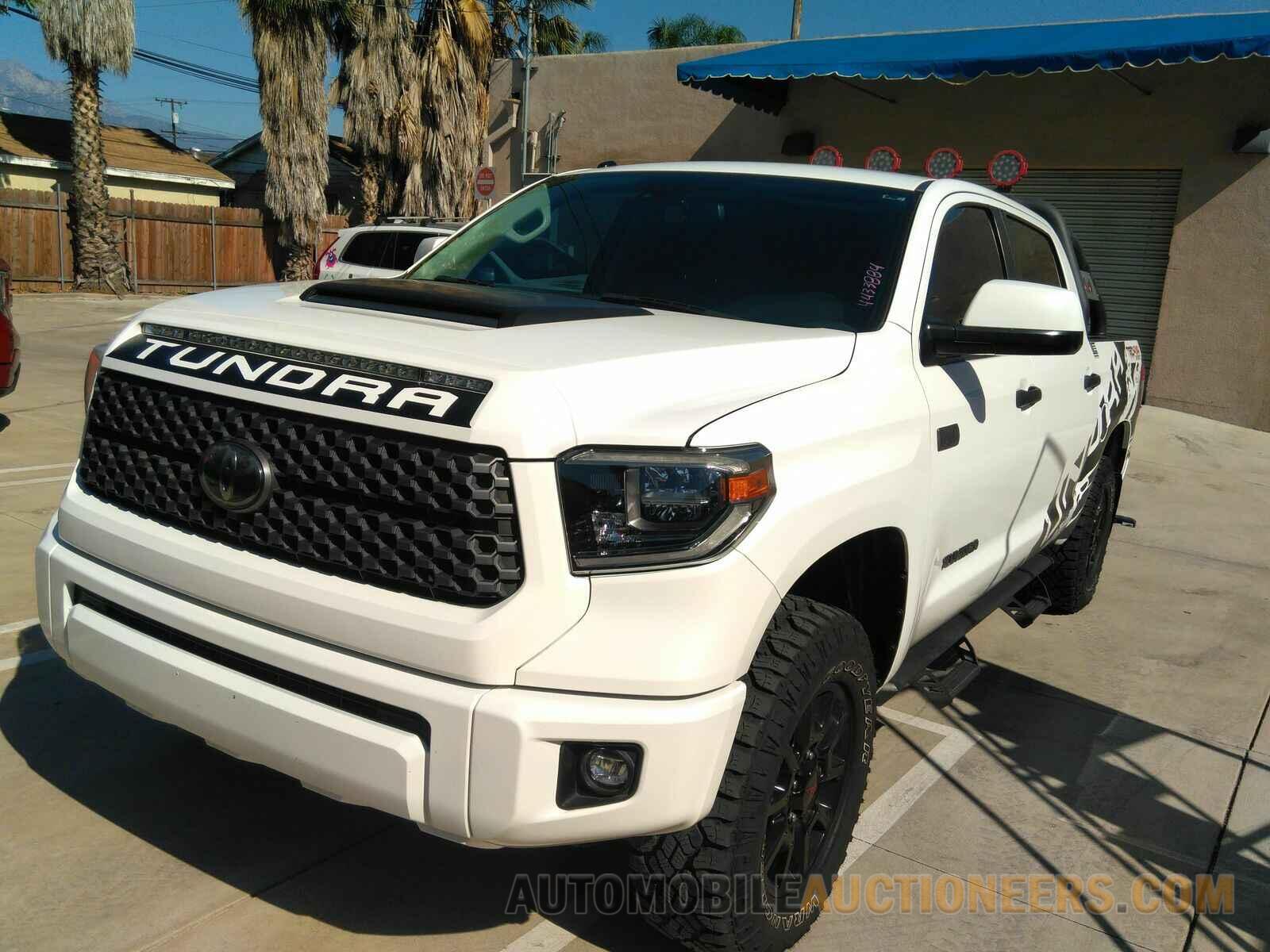 5TFDY5F19JX756099 Toyota Tundra 4WD 2018