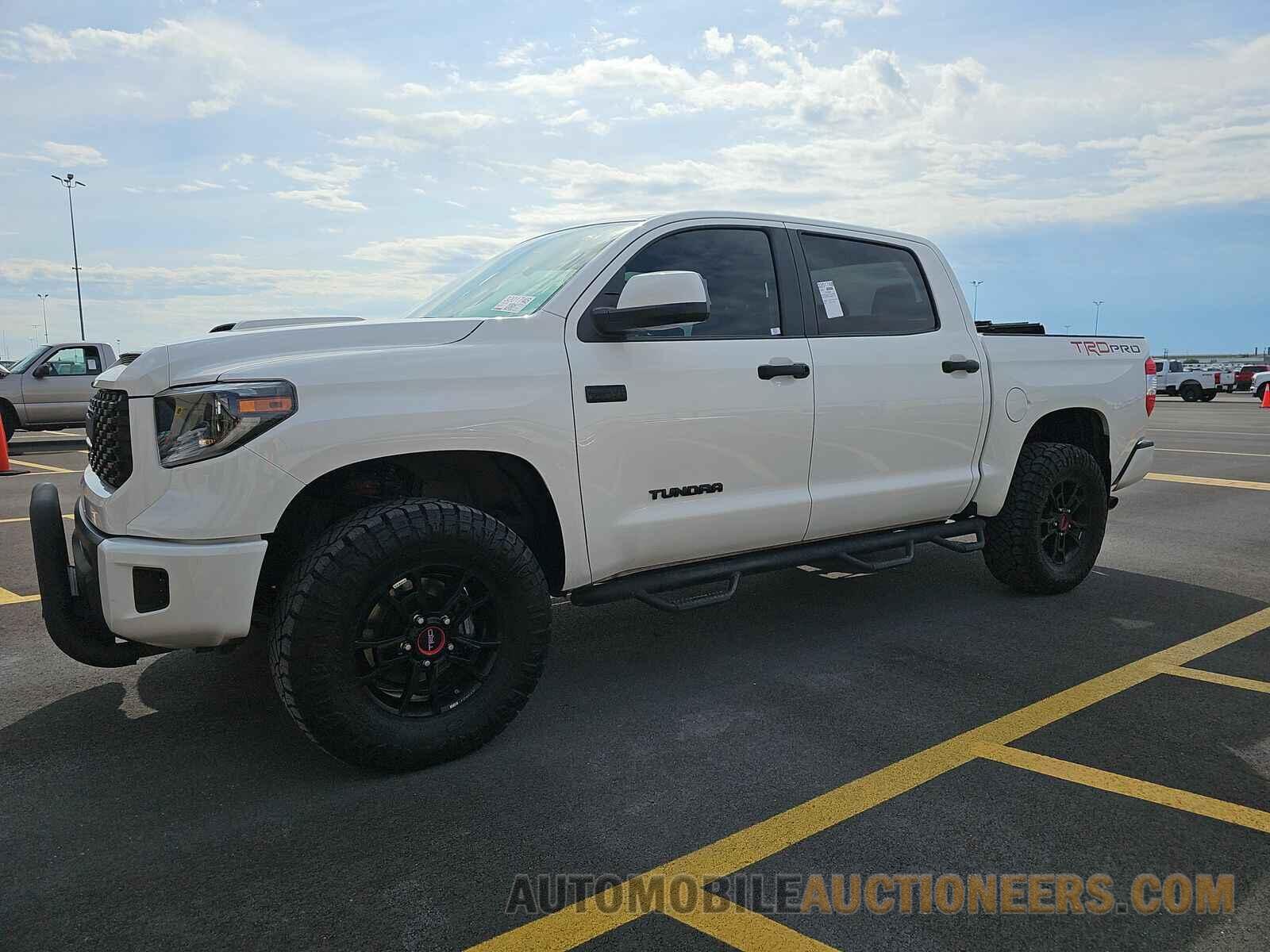 5TFDY5F19KX815752 Toyota Tundra 2019