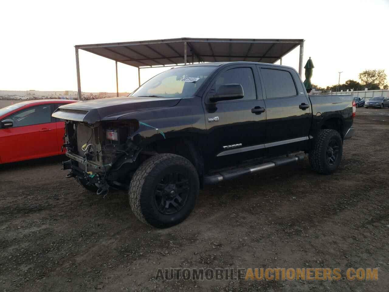 5TFDY5F1XHX619392 TOYOTA TUNDRA 2017