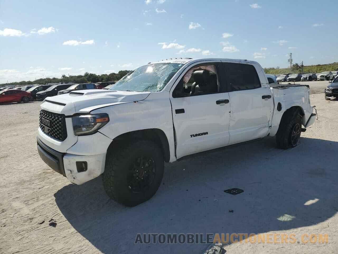 5TFDY5F1XKX864359 TOYOTA TUNDRA 2019