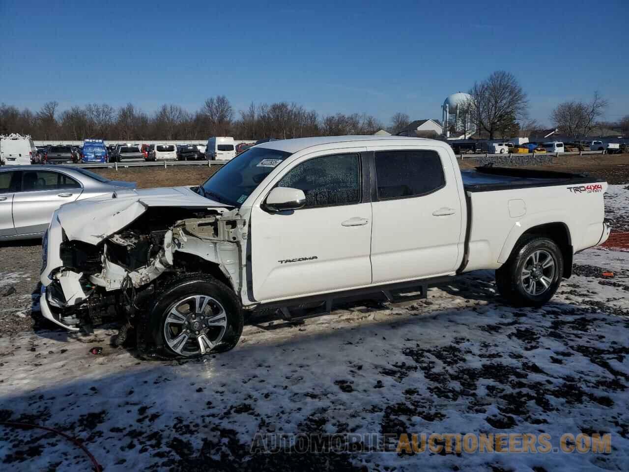 5TFDZ5BN8HX018388 TOYOTA TACOMA 2017