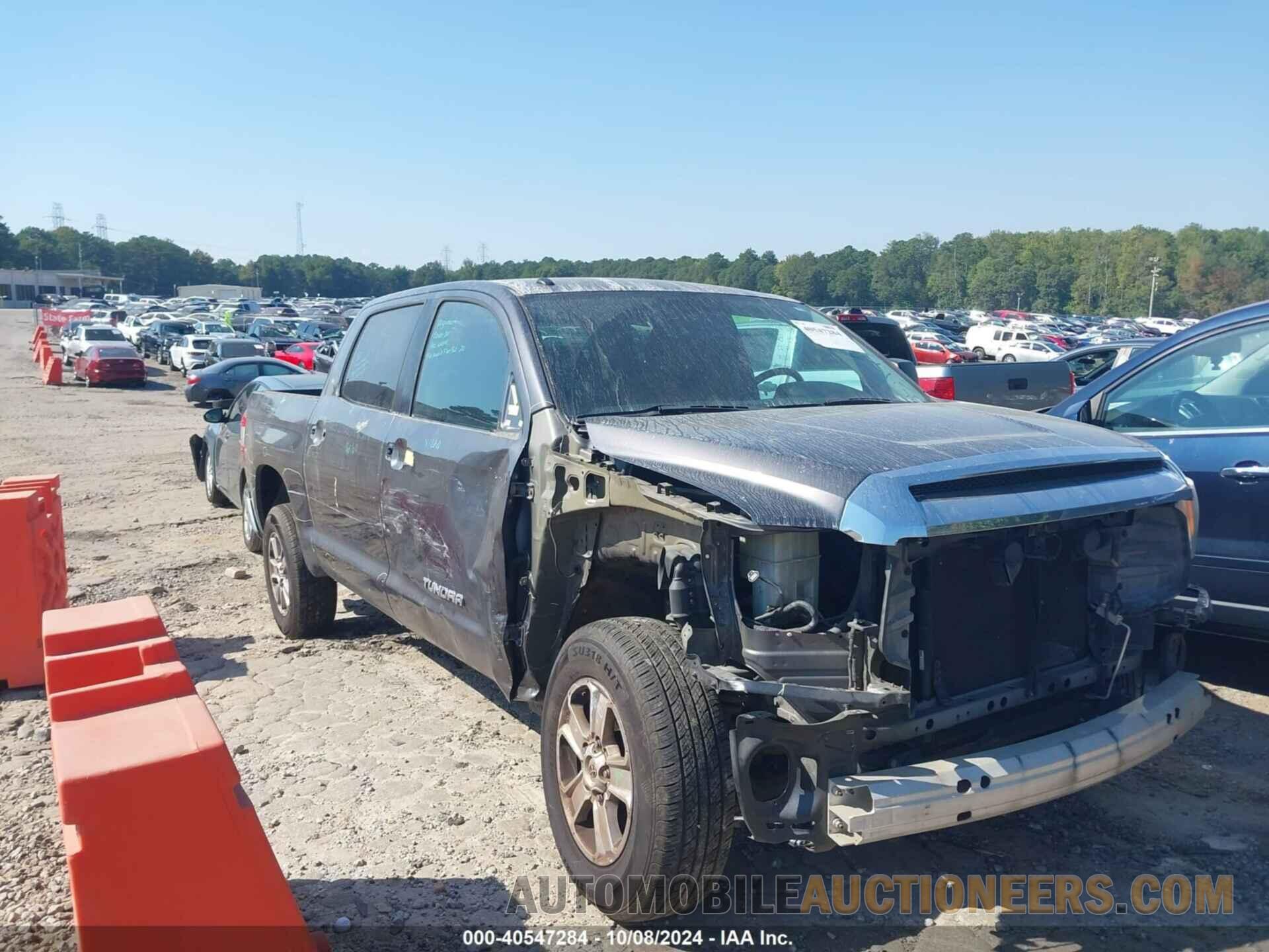 5TFEM5F11GX106465 TOYOTA TUNDRA 2016