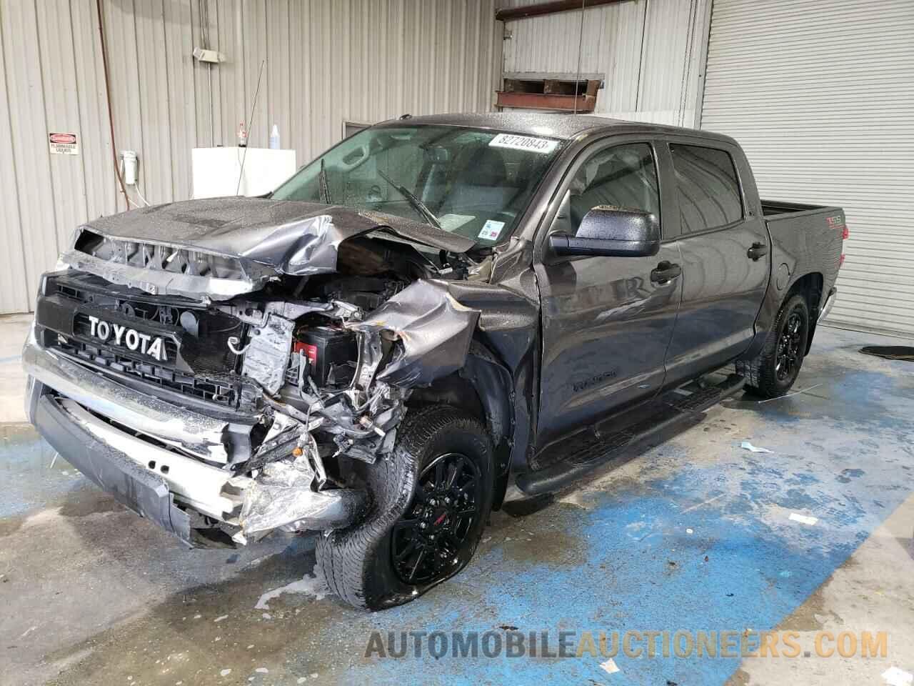 5TFEM5F11HX110100 TOYOTA TUNDRA 2017